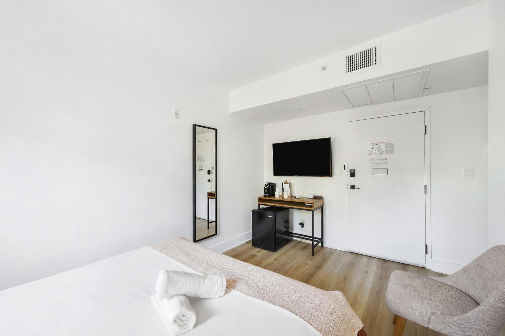 Accessible King Room (Self Check-in)