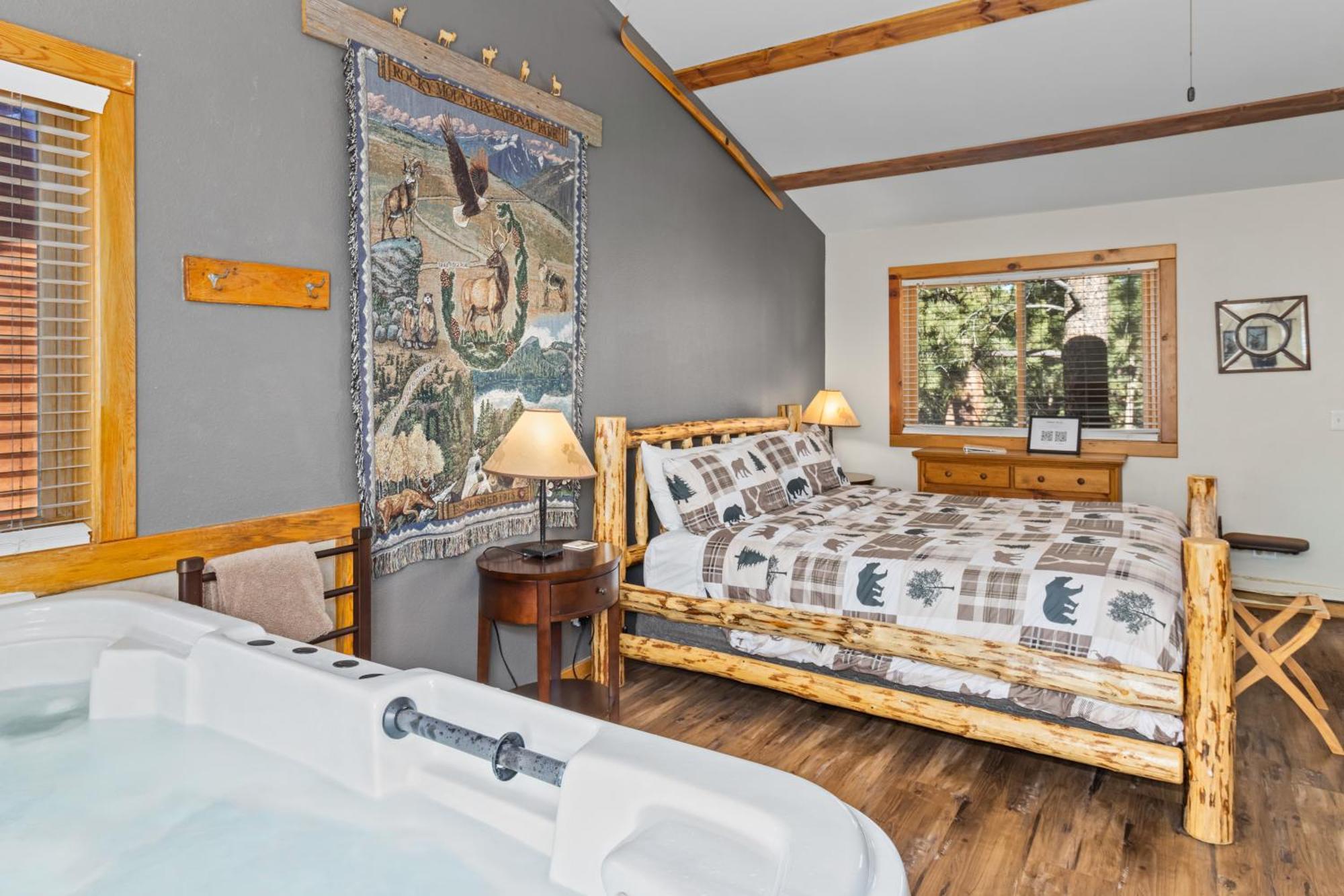 Cottage Hot Tub #8