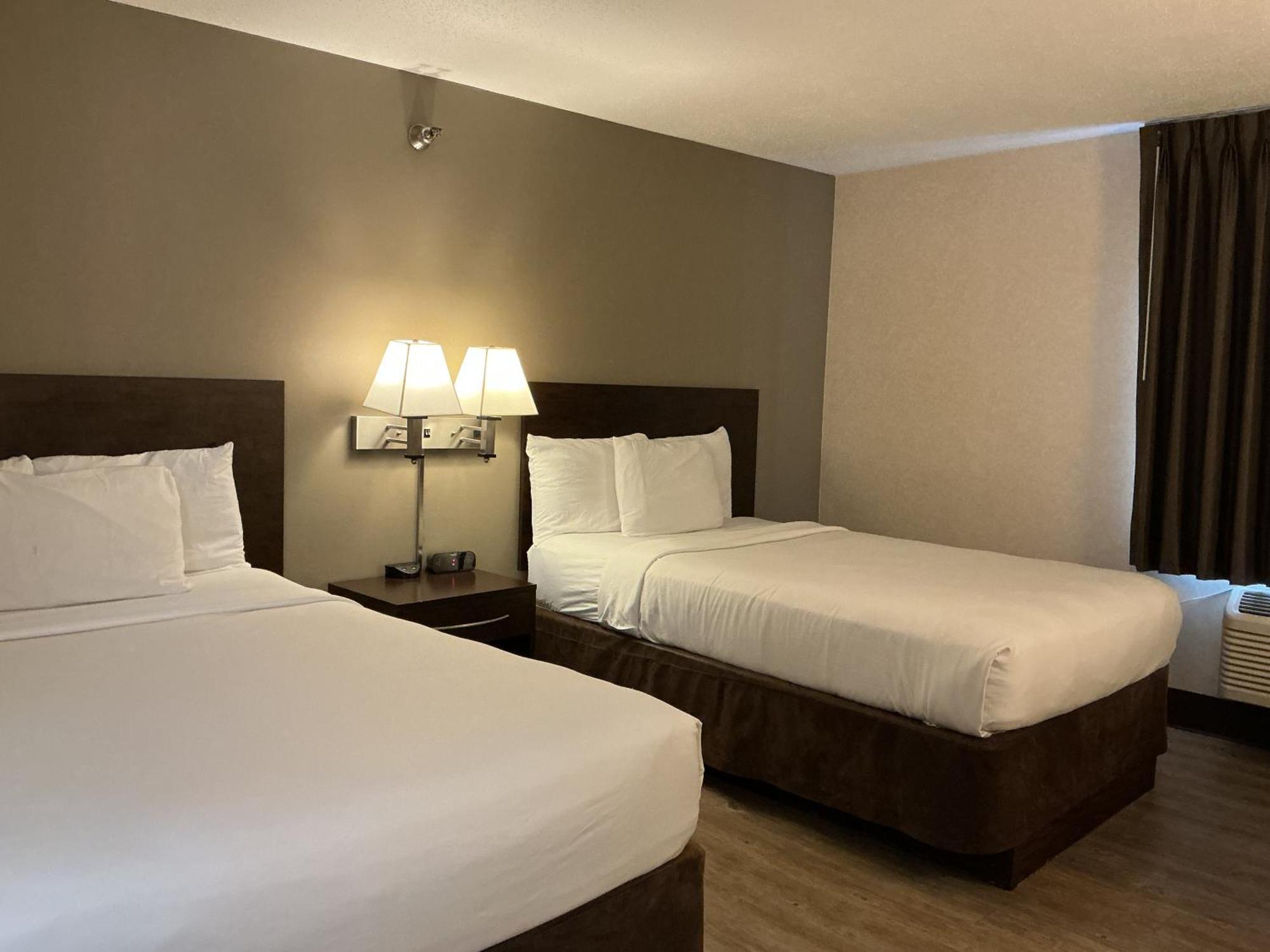 Standard Double Room Two Double Beds Non-Smoking