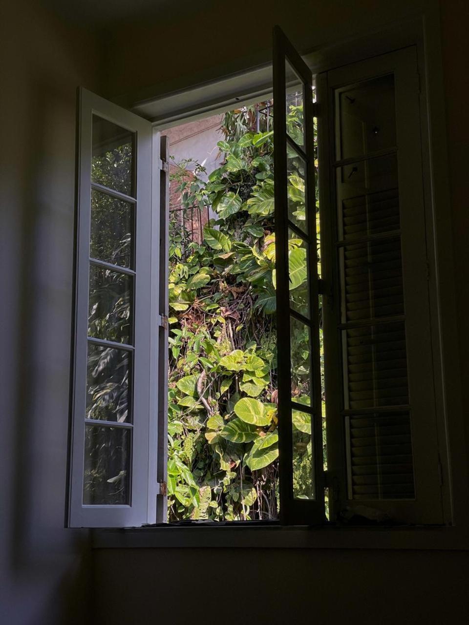 Quarto Duplo com Vista do Jardim