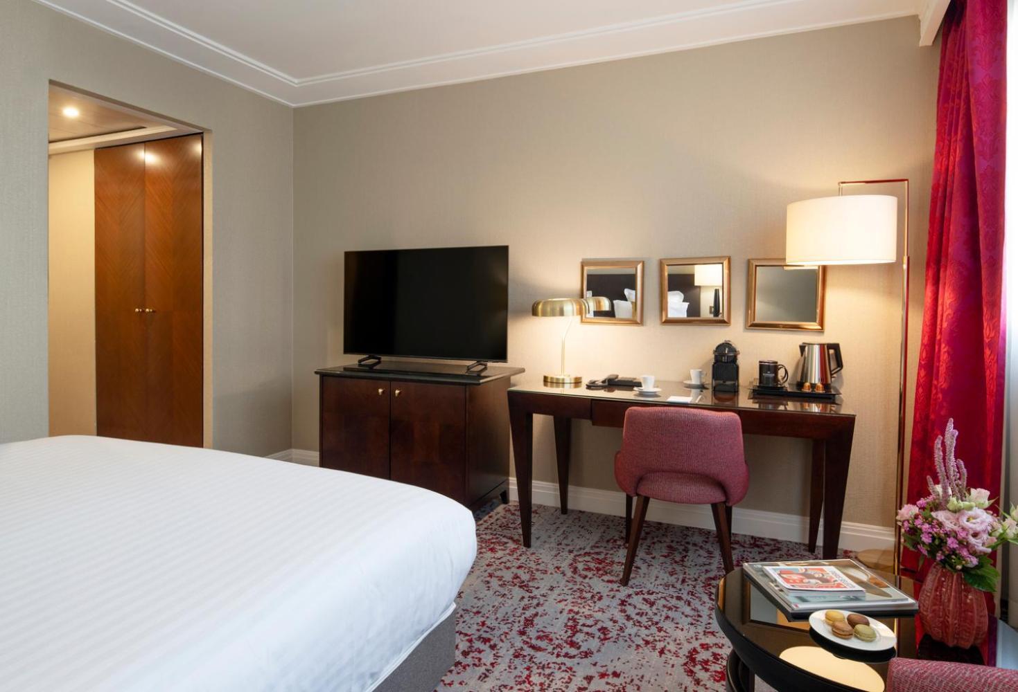 Superior Queen Room