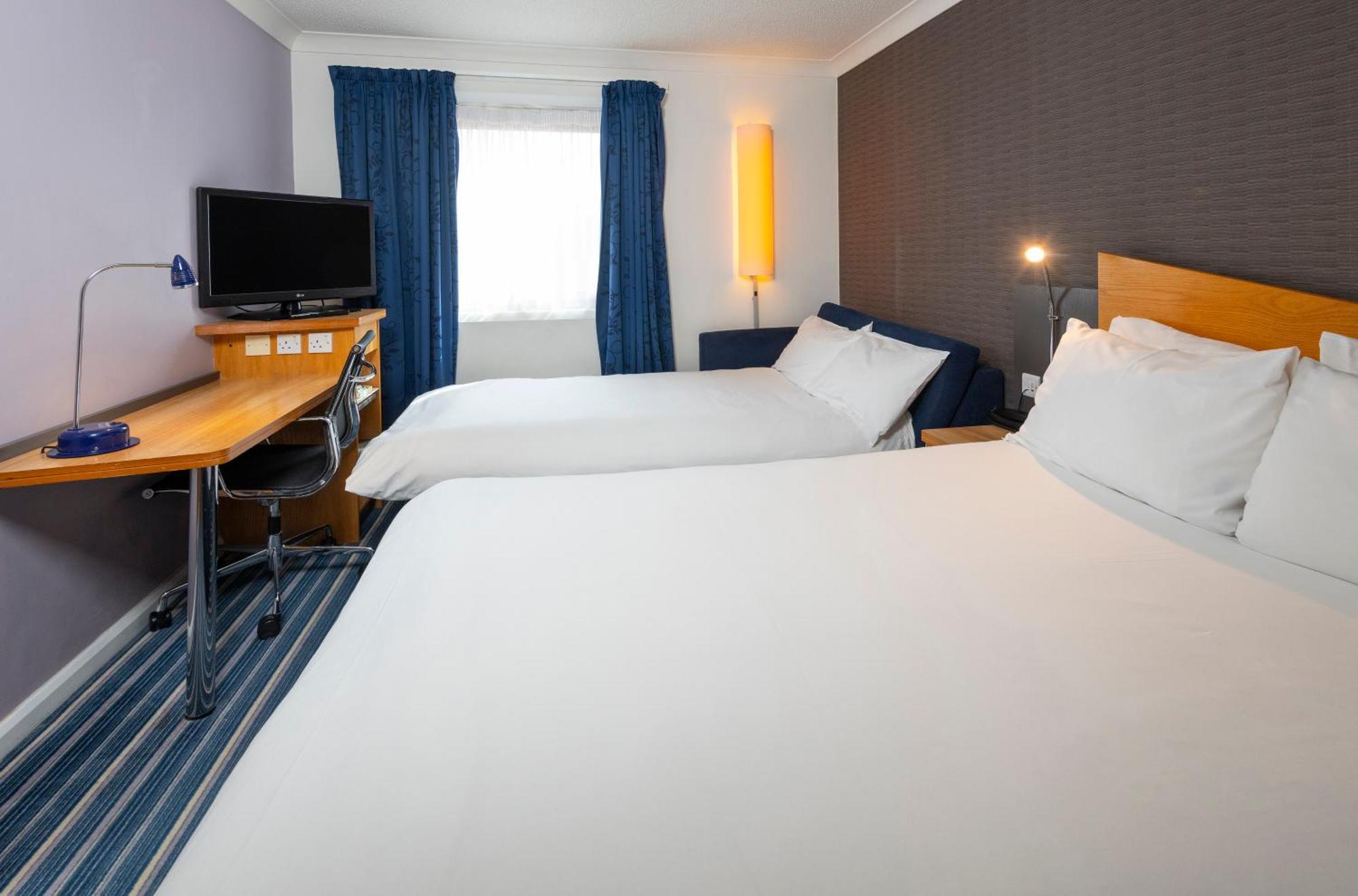 Standard Double Room Sofa Bed Hot