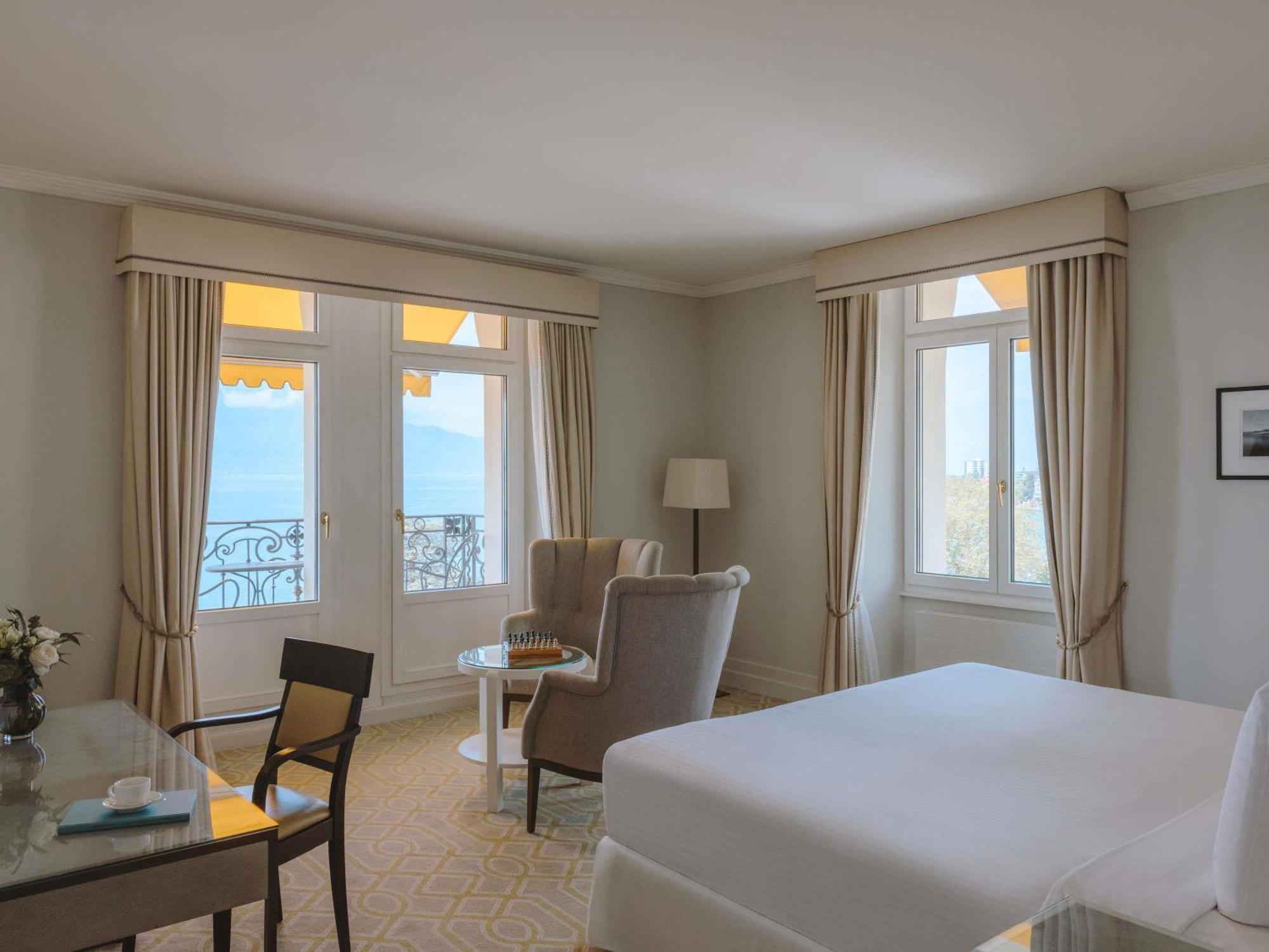 Superior King Room Lake View,1771692961:JPEG