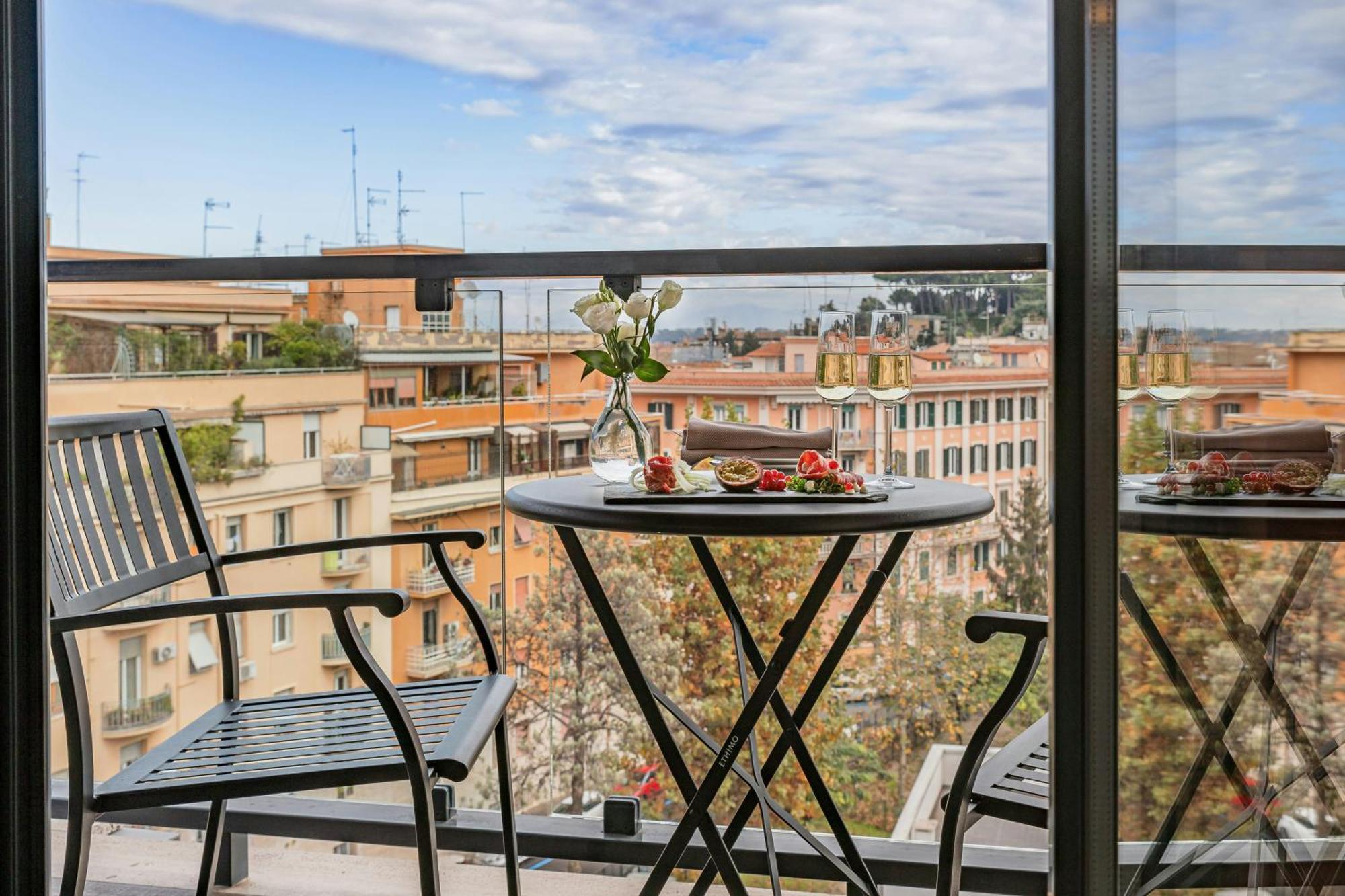 Deluxe Double or Twin Room Balcony