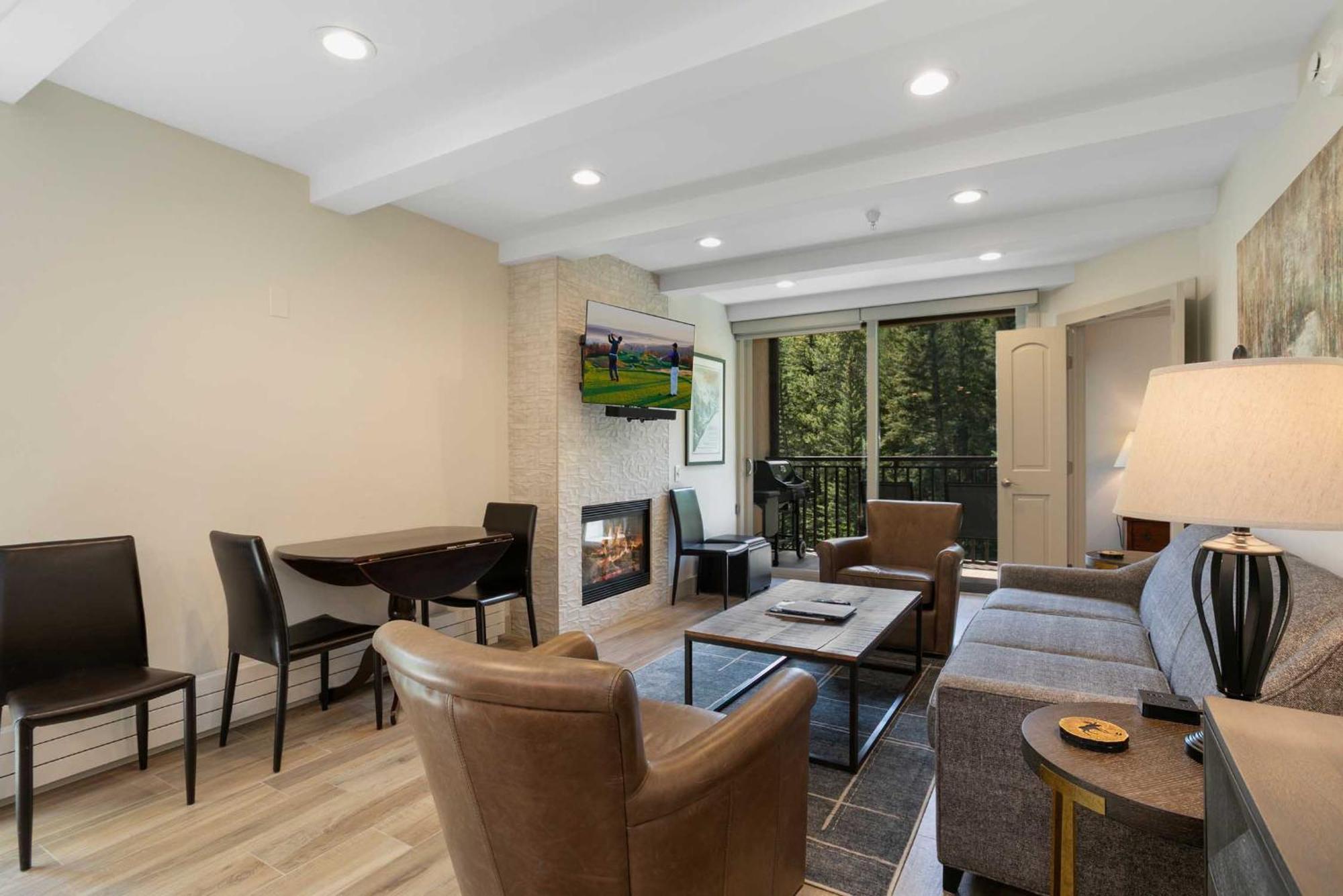 Superior One-Bedroom Apartment Balcony