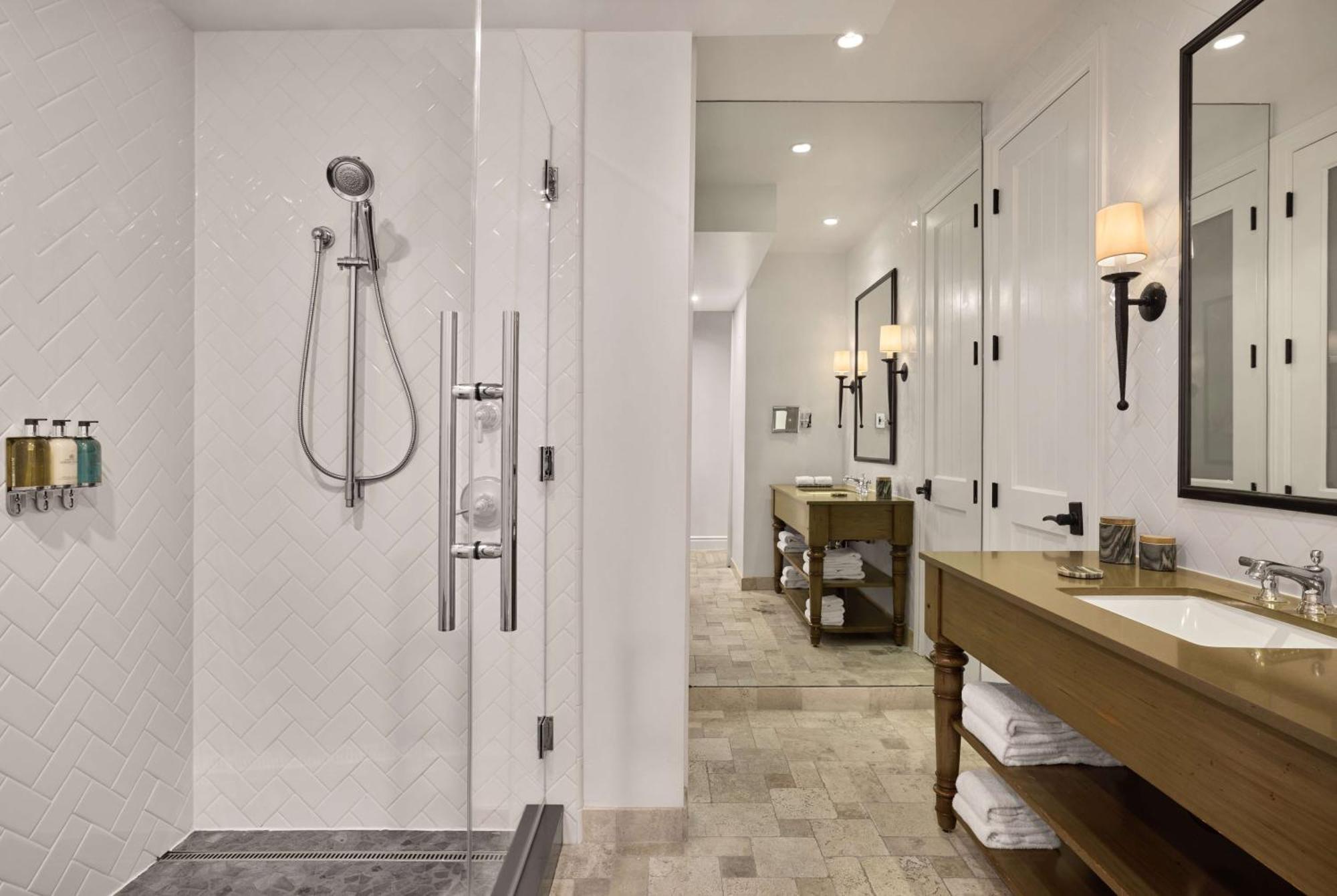 Newly Renovated - Standard King Room