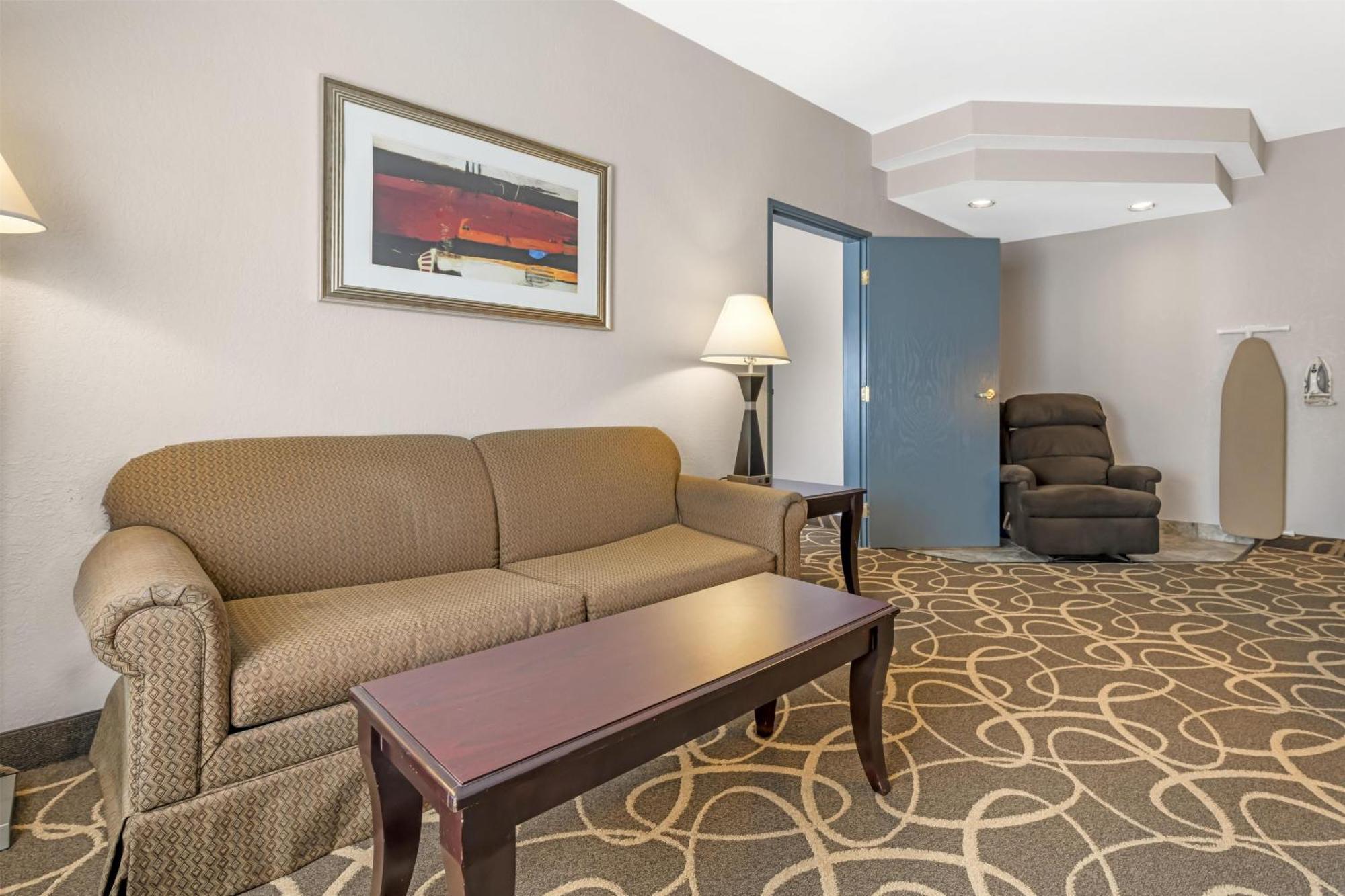 King Suite Disability Access or Non-Smoking