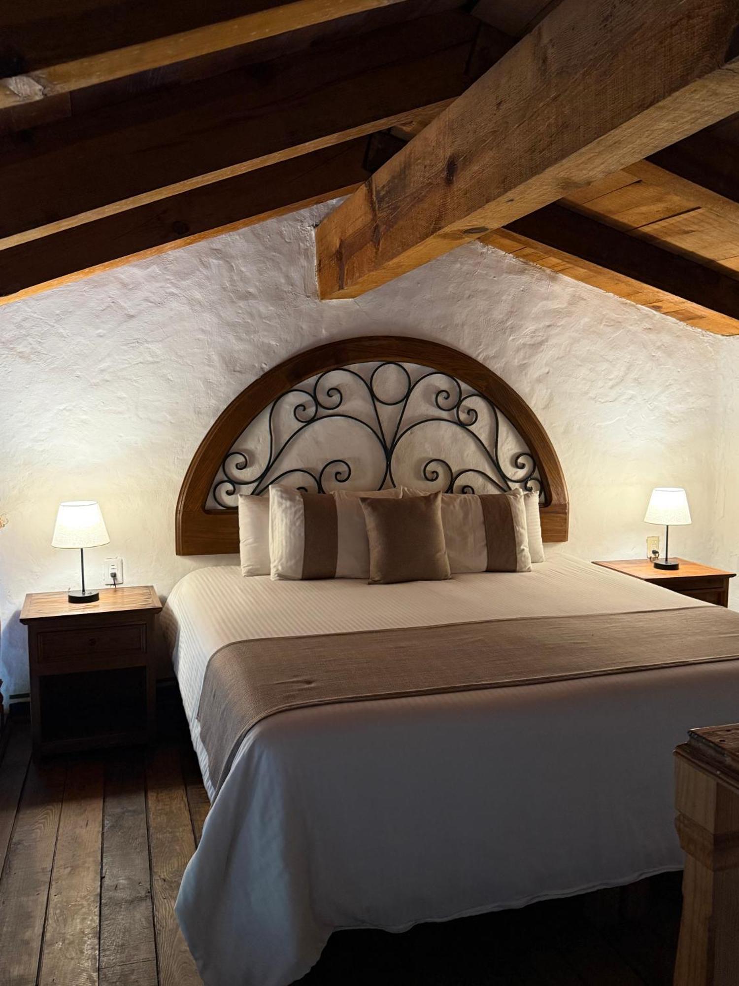 Junior Suite,1730055539:JPEG