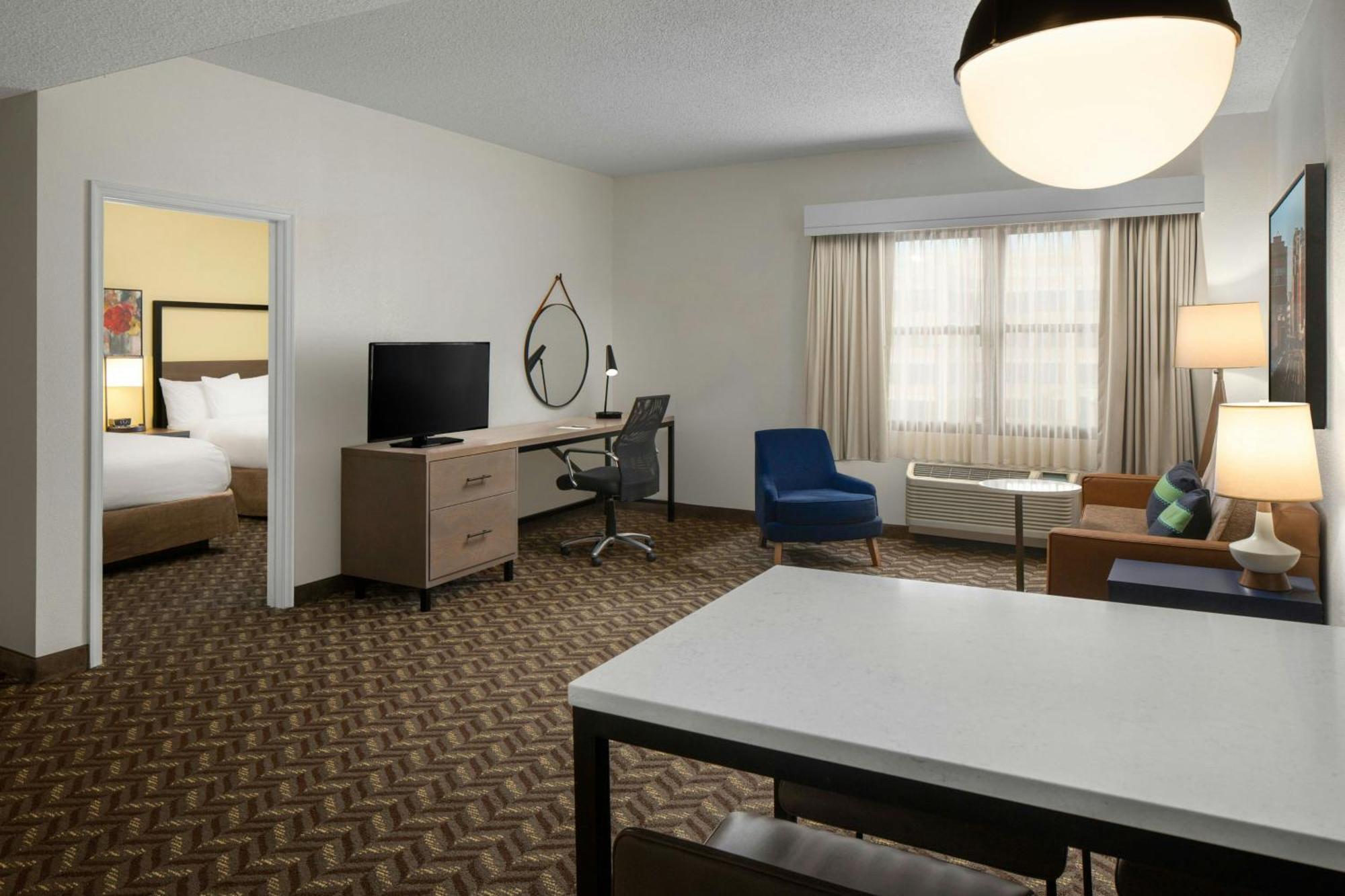 2 Bedroom Suite