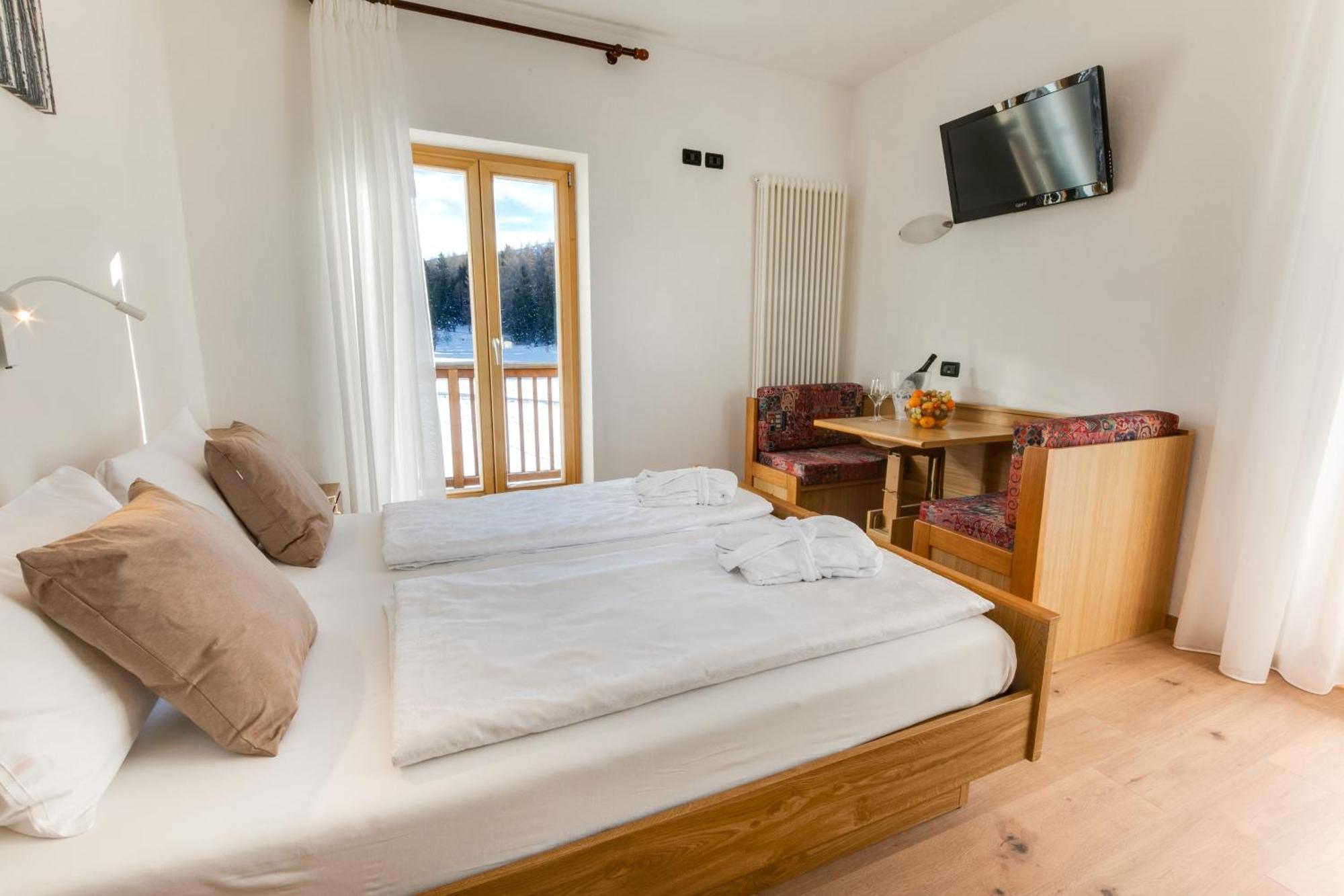 Classic Double Room