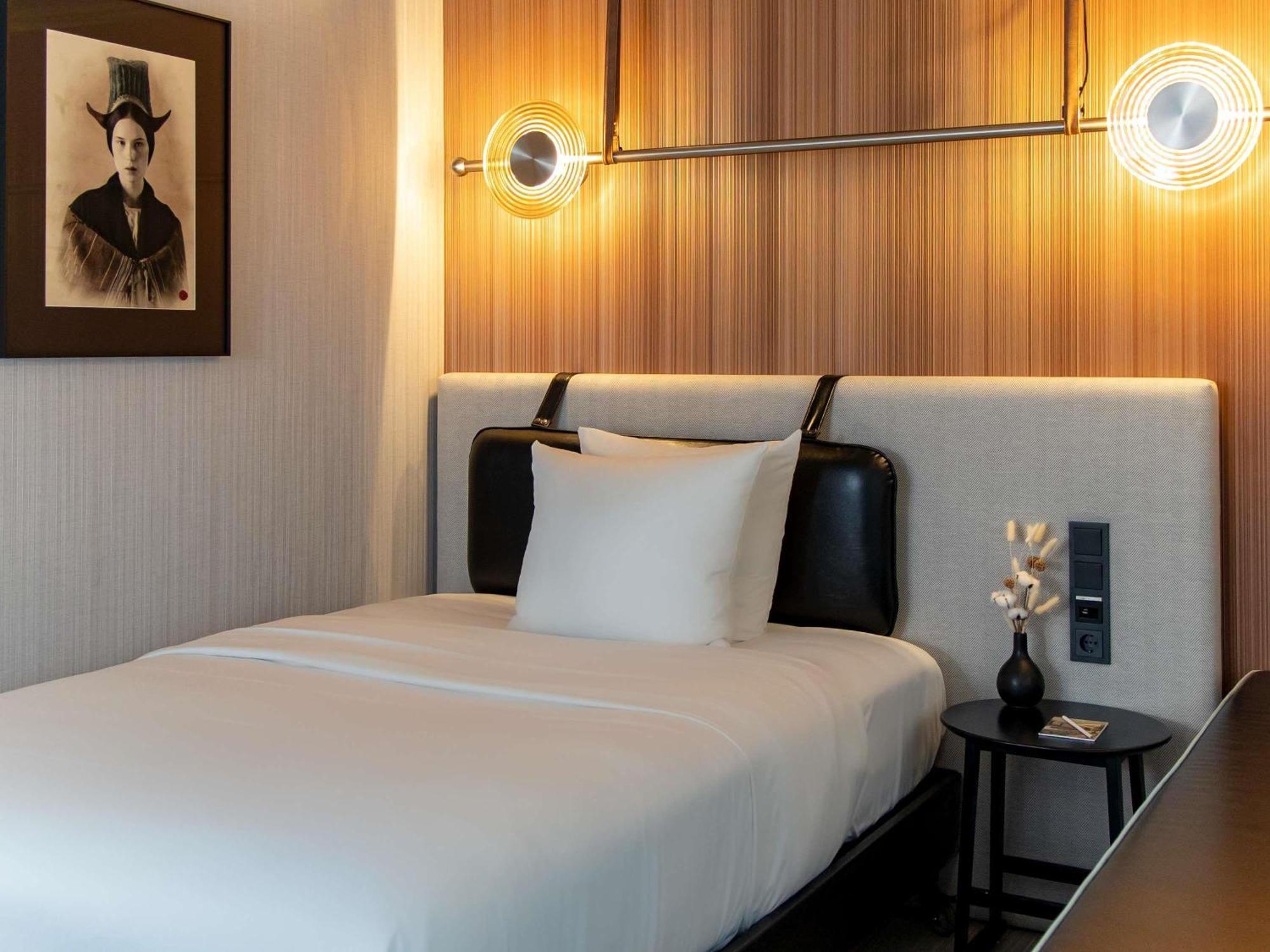 Classic Single Room