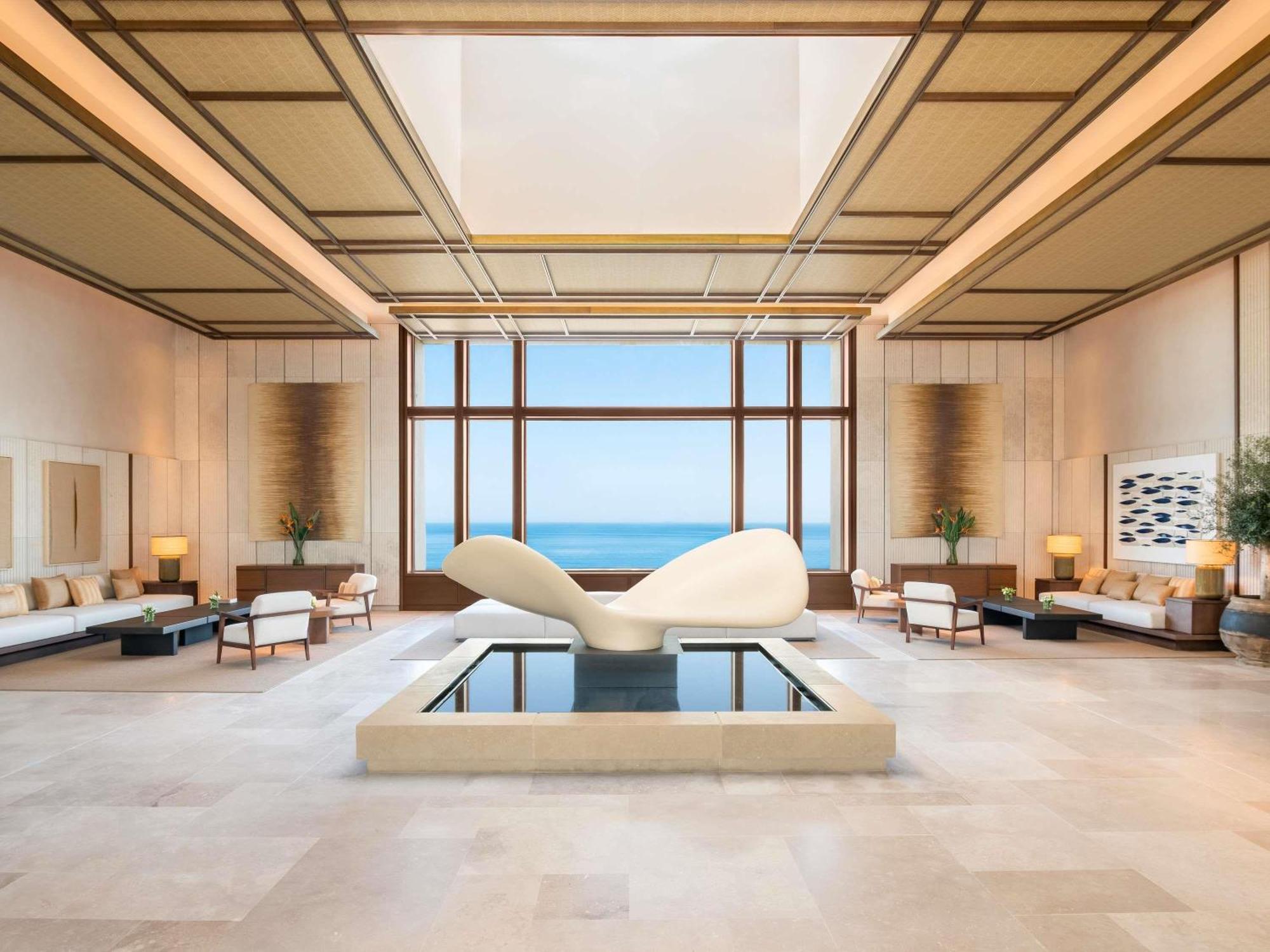 SUITE SIGNATURE DE 1 DORMITORIO CON VISTAS AL MAR: cama extragrande, piscina, 190 m², zona de estar y dormitorio independiente