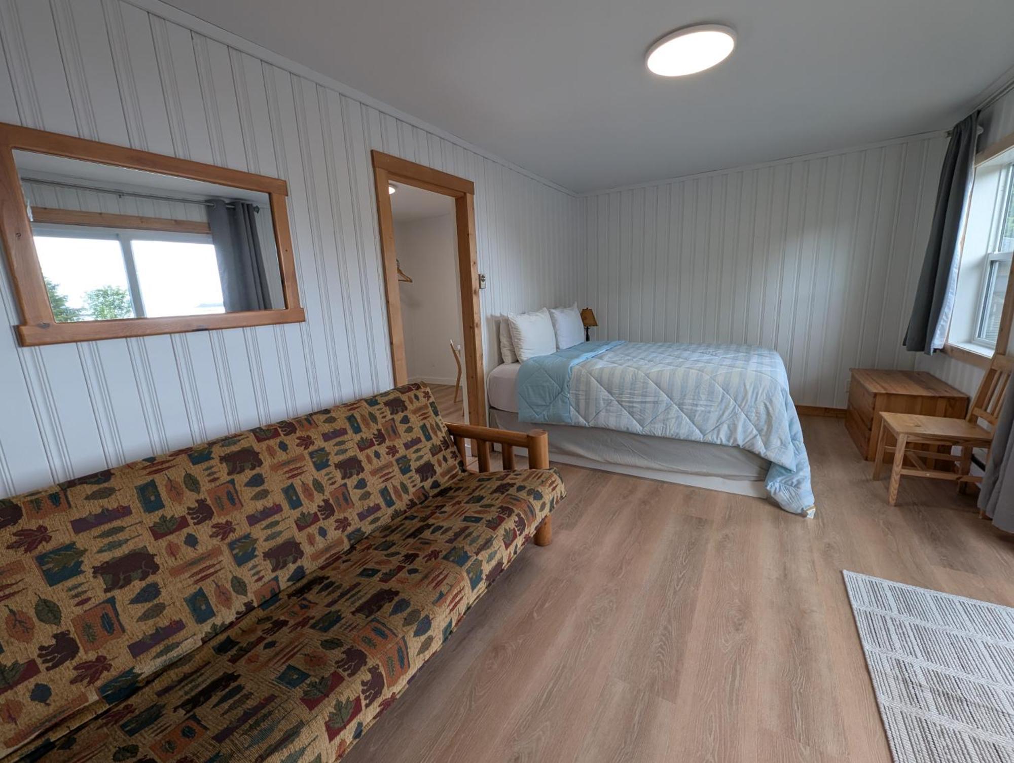 Oceanview One Bedroom Suite Kitchenette