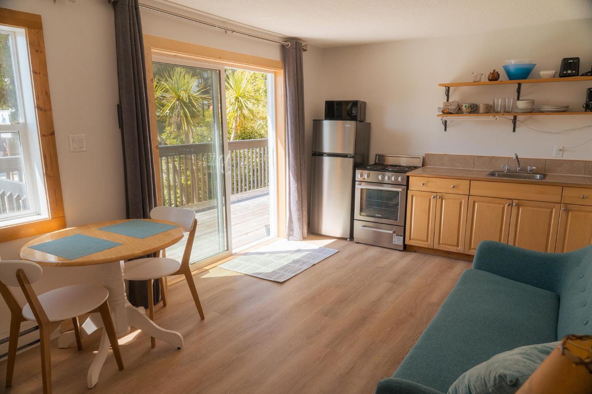 One Bedroom Suite Kitchen