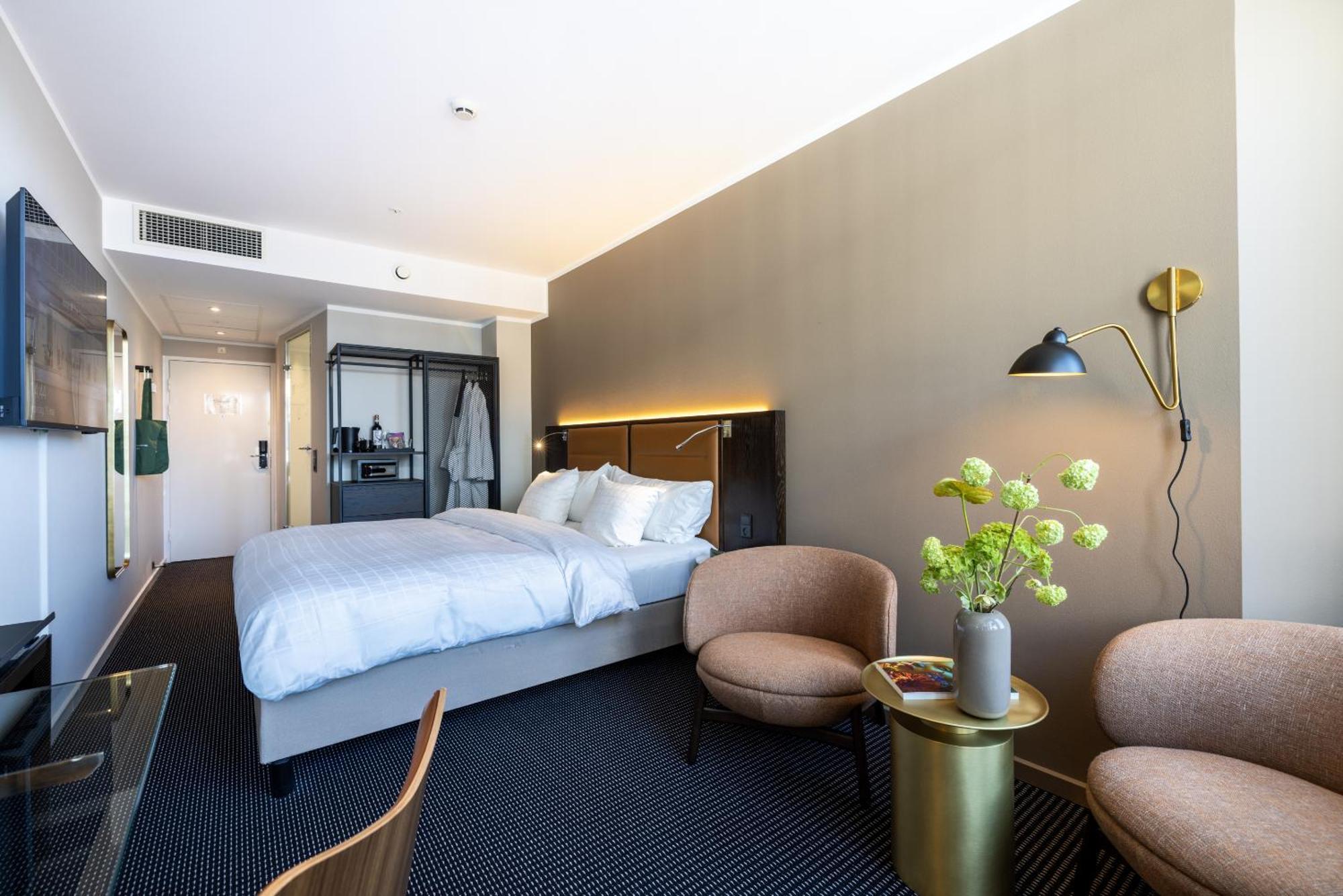 Executive King Room