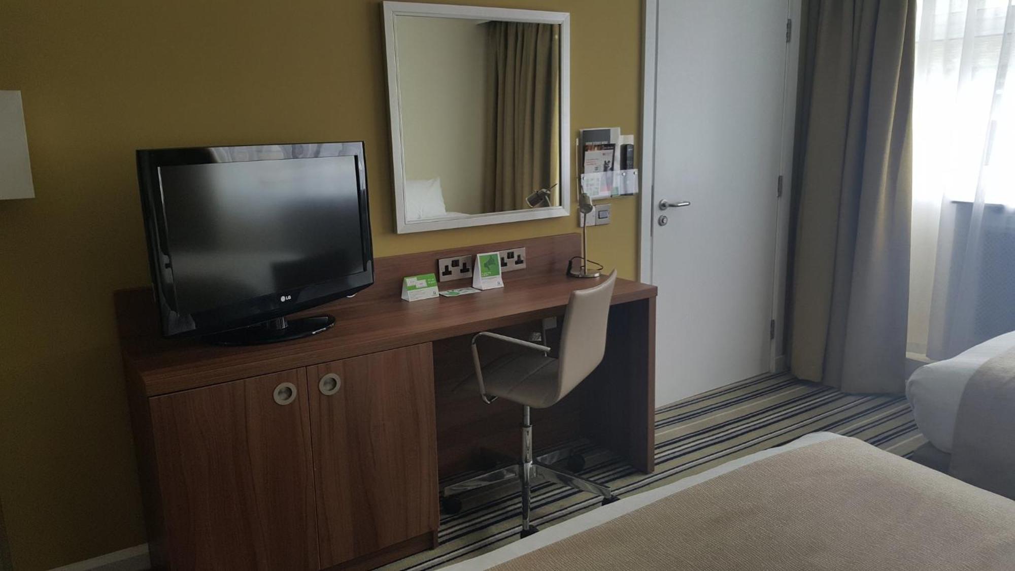 Standard Double Room Disability Access