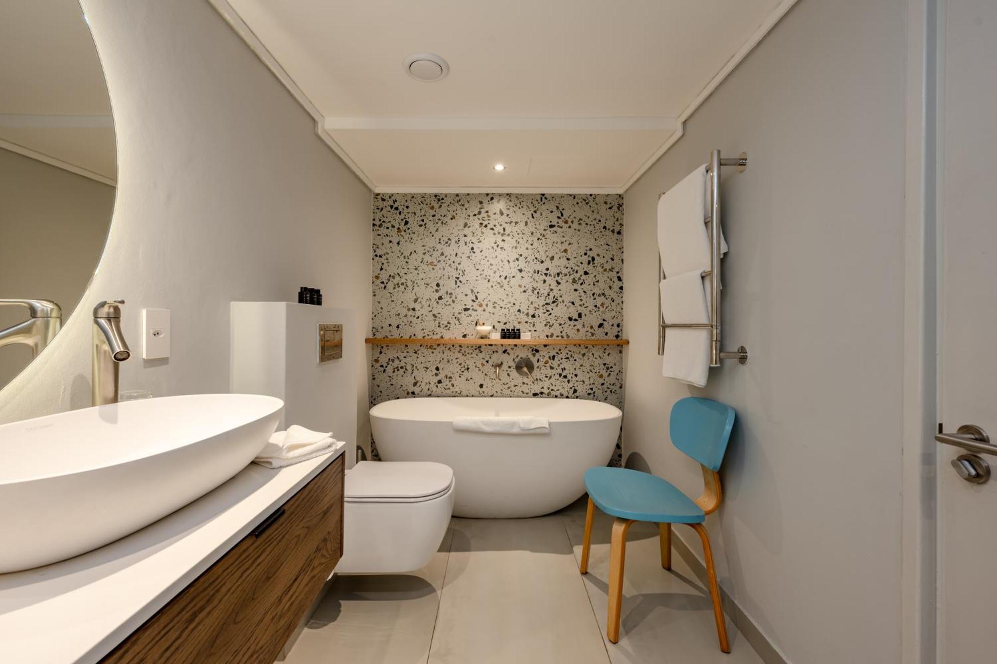 Sea Mountain Room