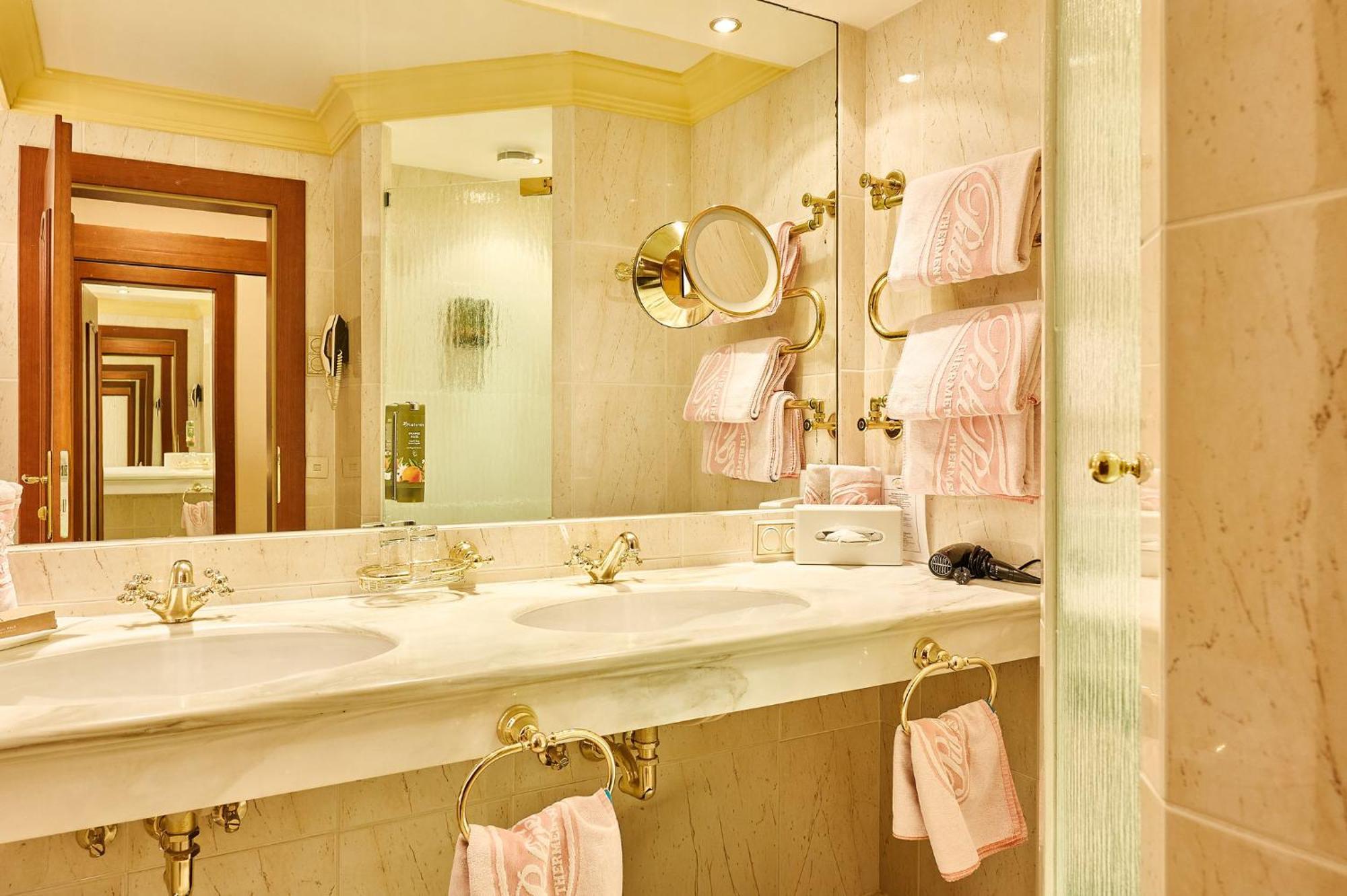 Junior Suite,1739381572:JPEG
