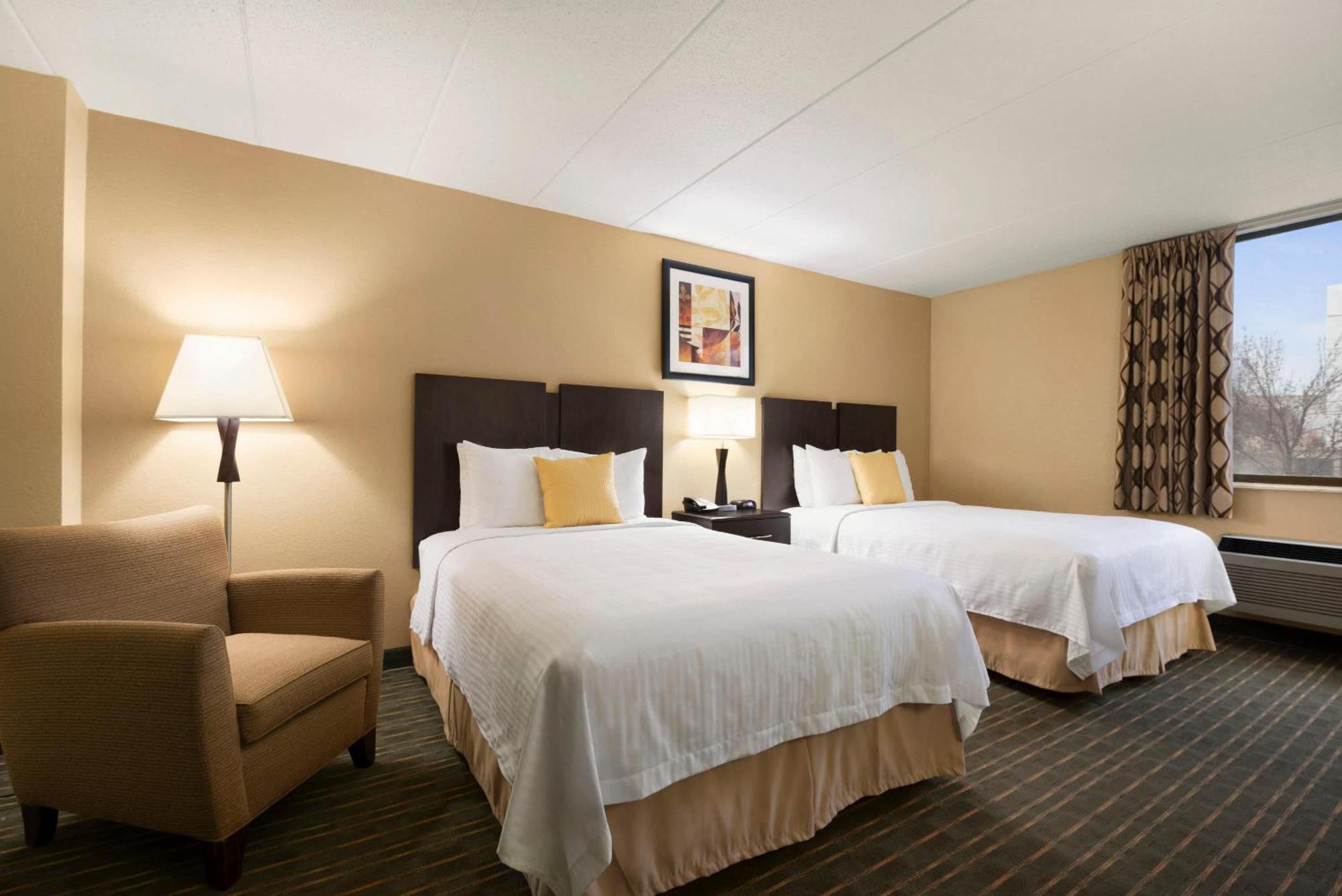 Deluxe Double Room Two Double Beds Mobility Access or Non-Smoking,1742649146:JPEG