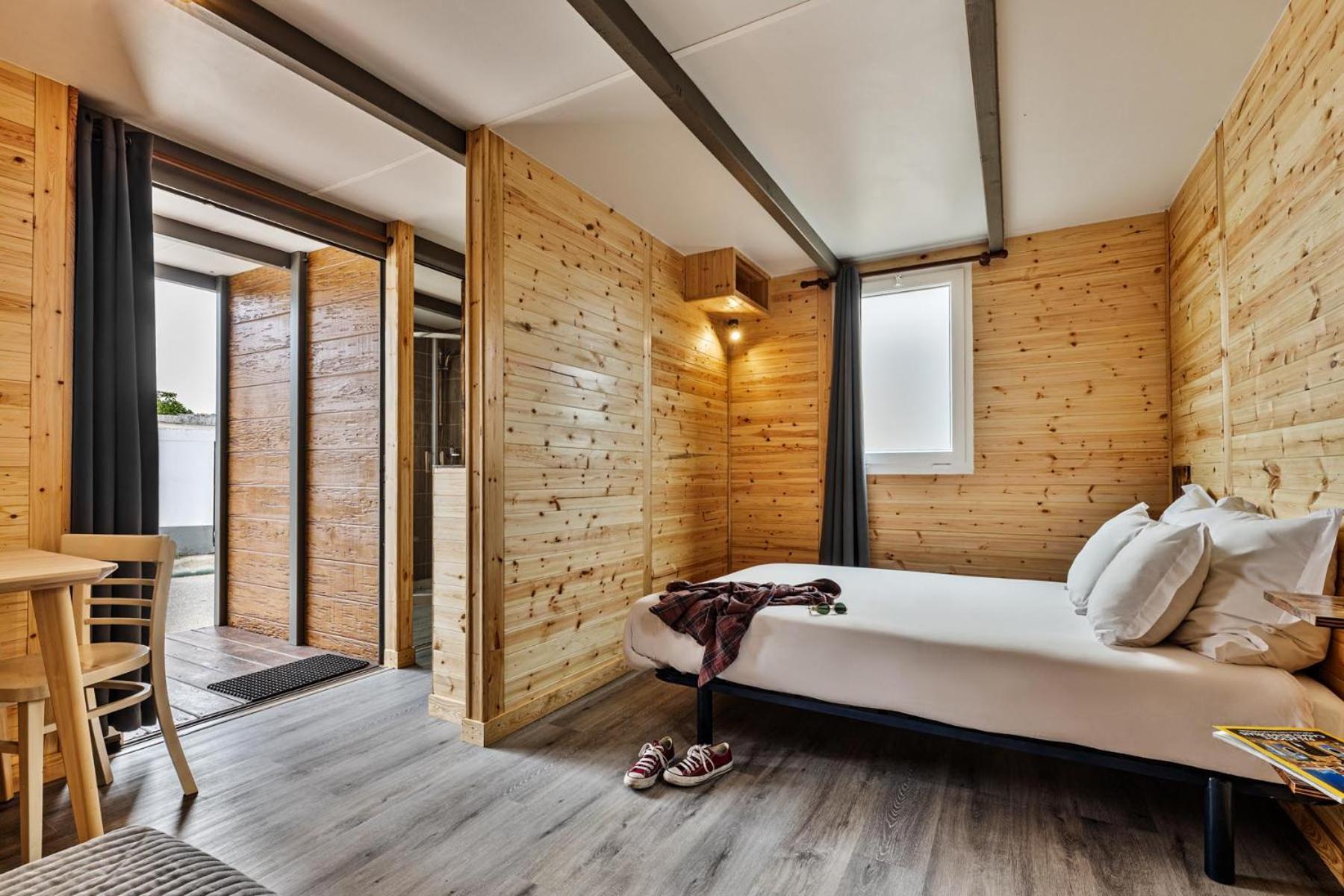 Standard Bungalow