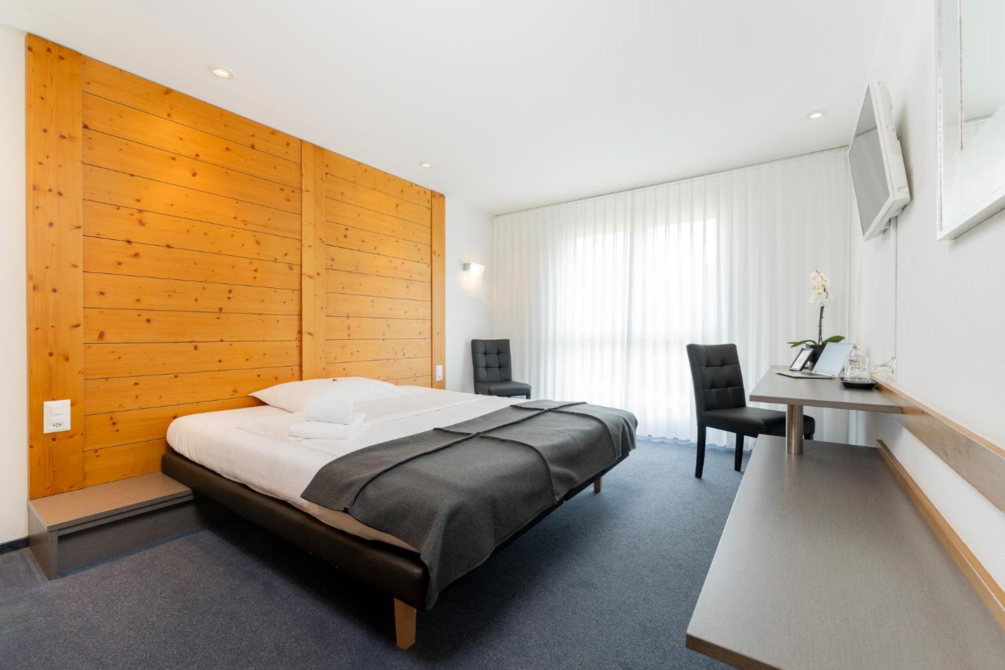 Double Room with King Size Bed