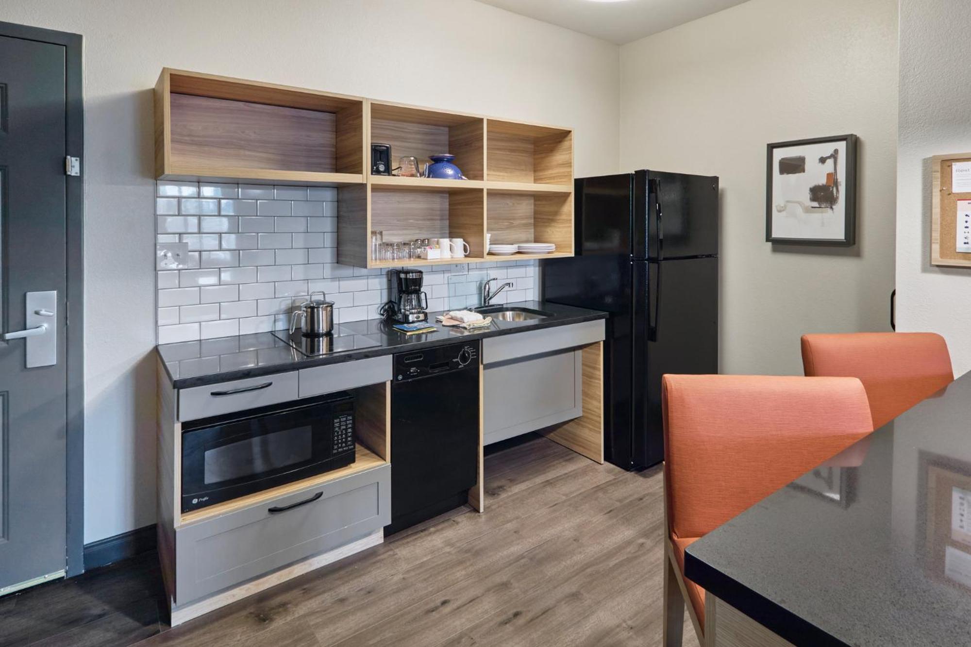 One-Bedroom Queen Suite Disability Access Hearing Accessible