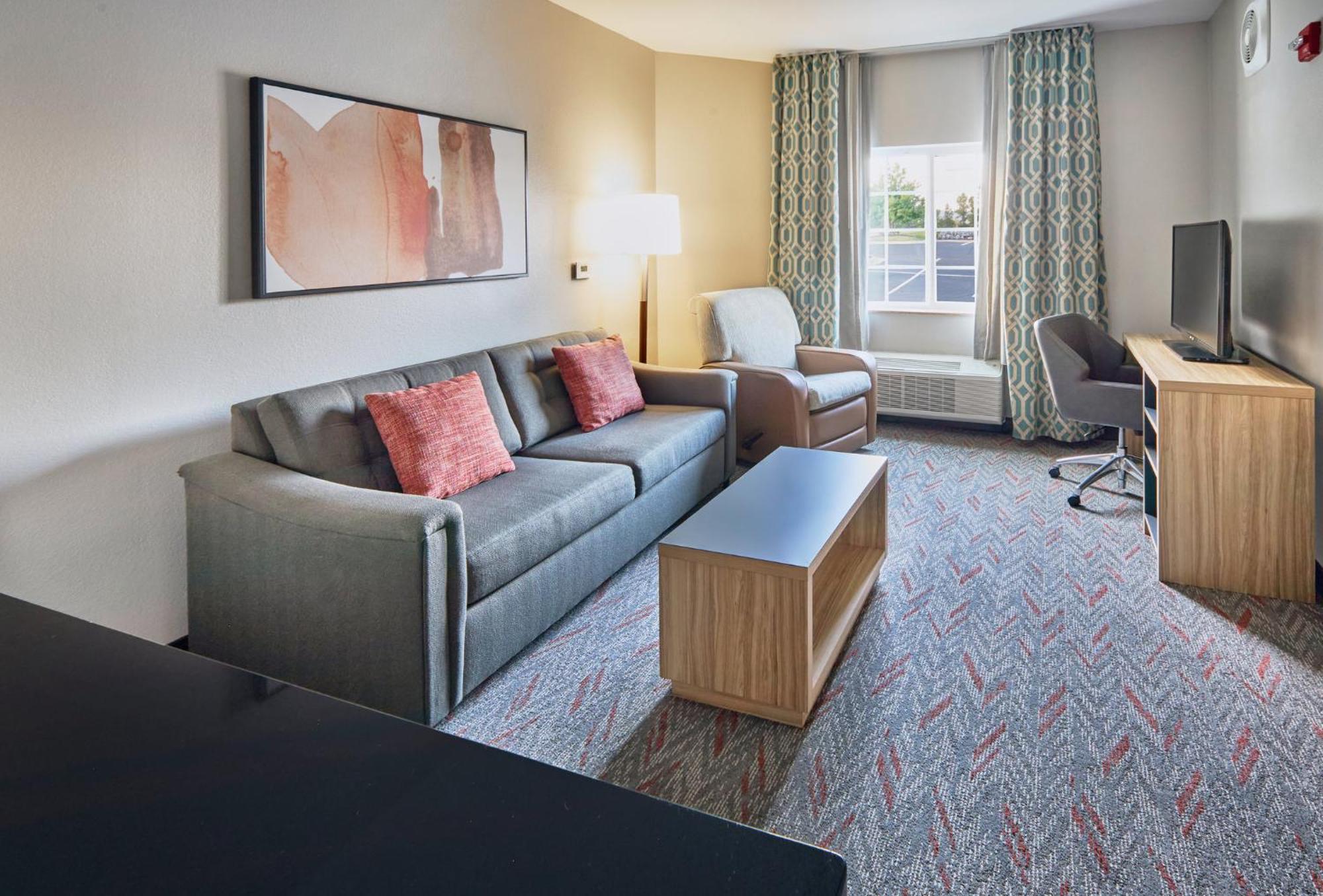 One-Bedroom Queen Suite Disability Access Hearing Accessible