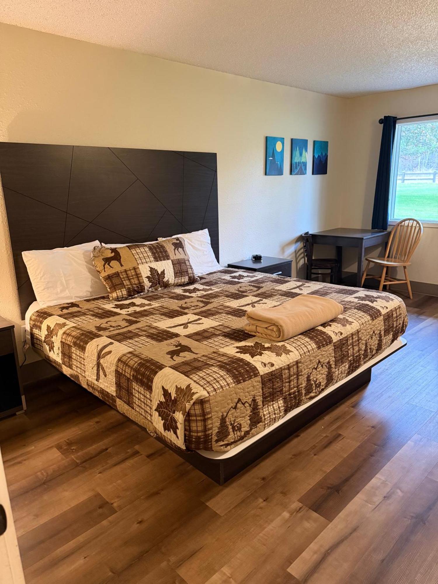 King Room