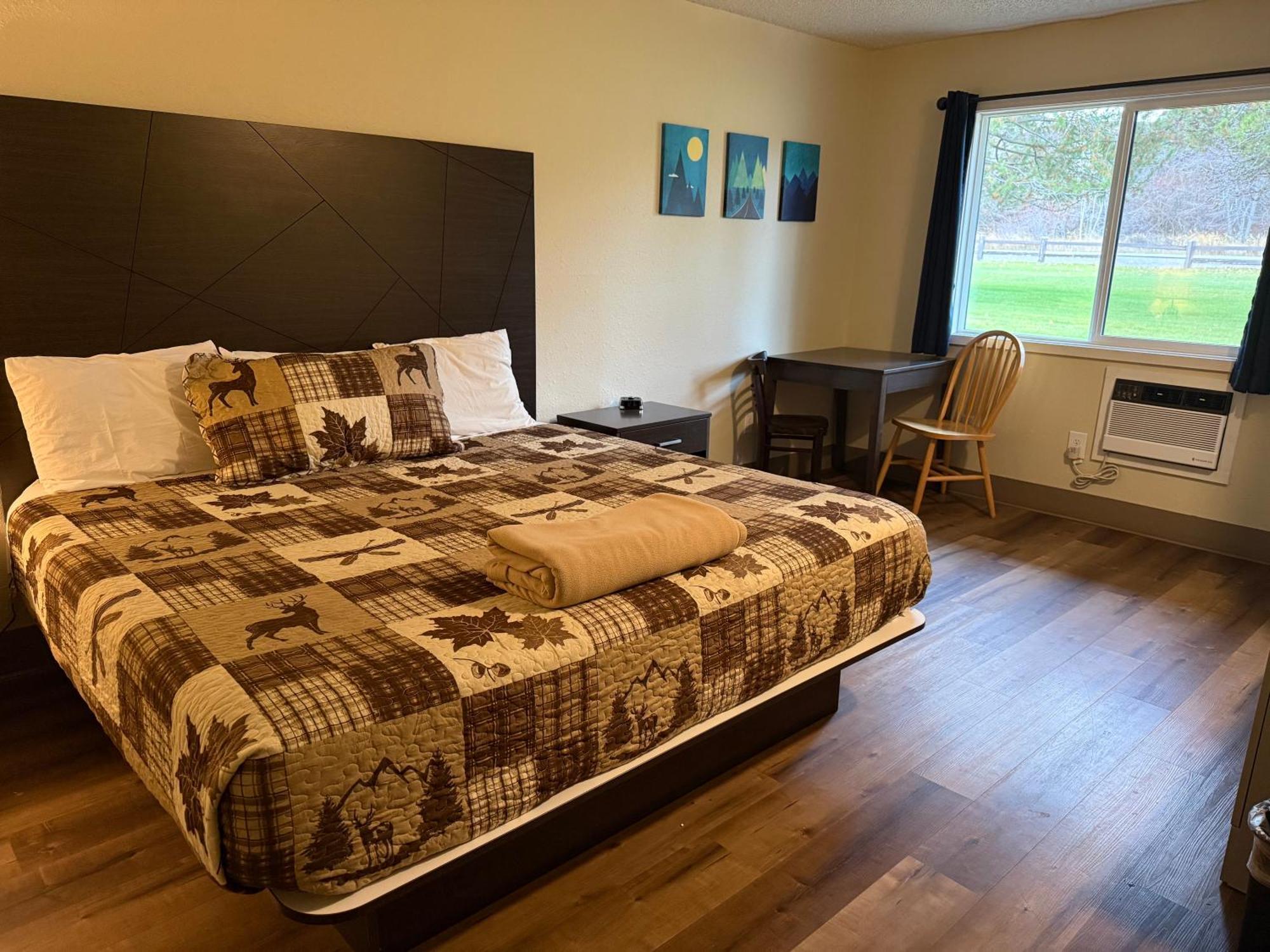 King Room