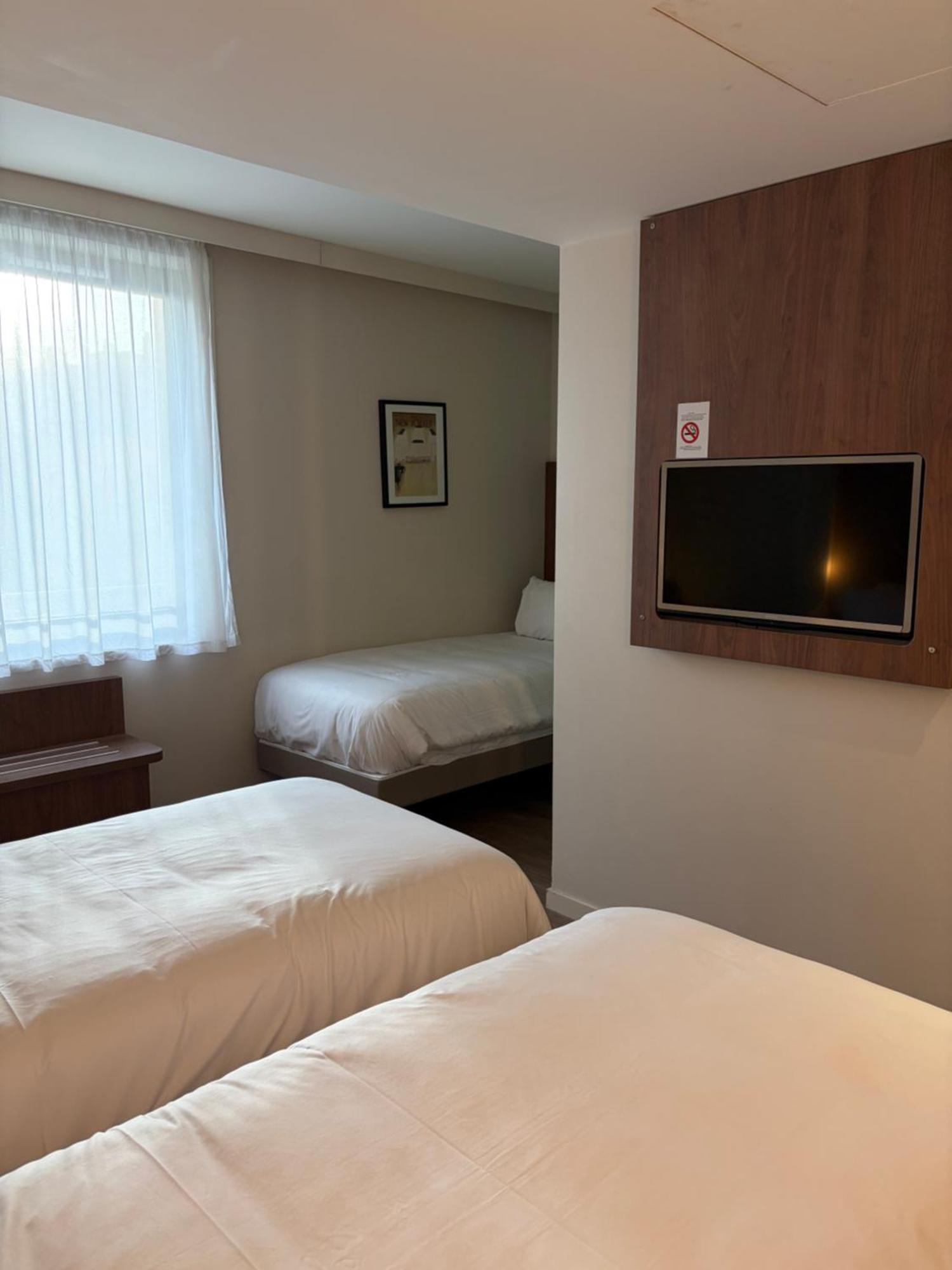 Standard Room Three Single Beds