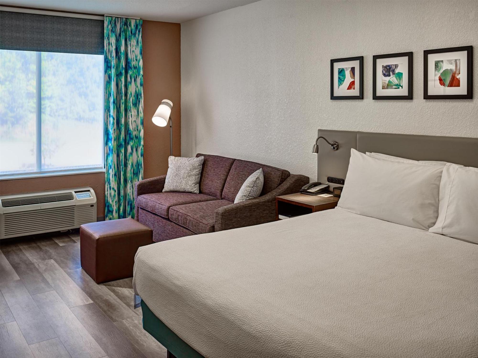 King Room,1739481330:JPEG