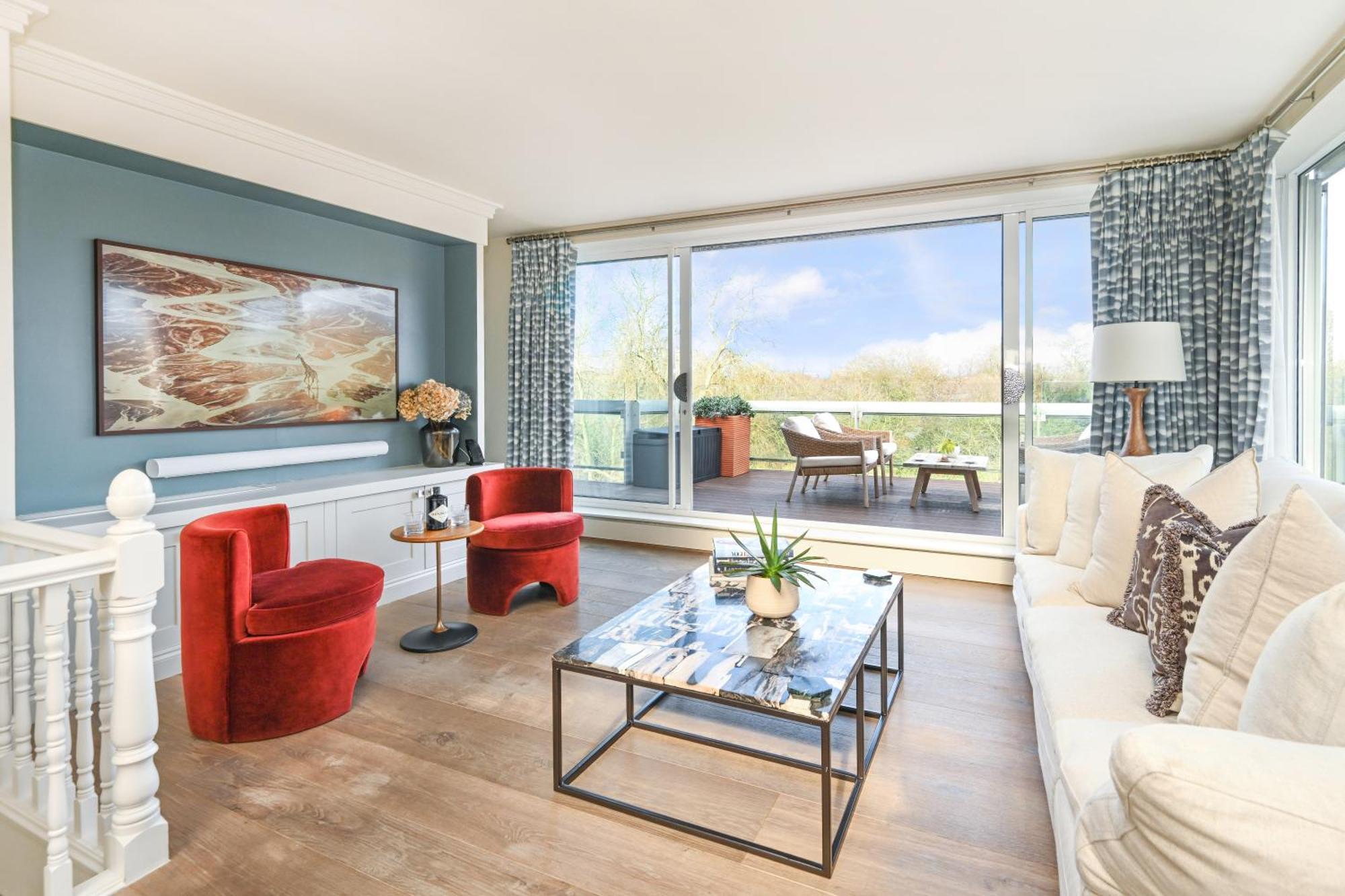Penthouse Apartment