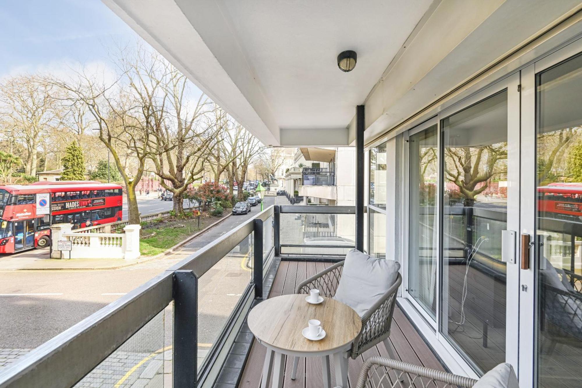 The Kensington Gardens Apartment