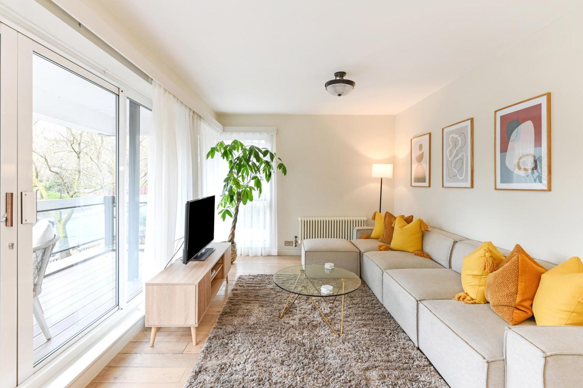 The Pug Apartment