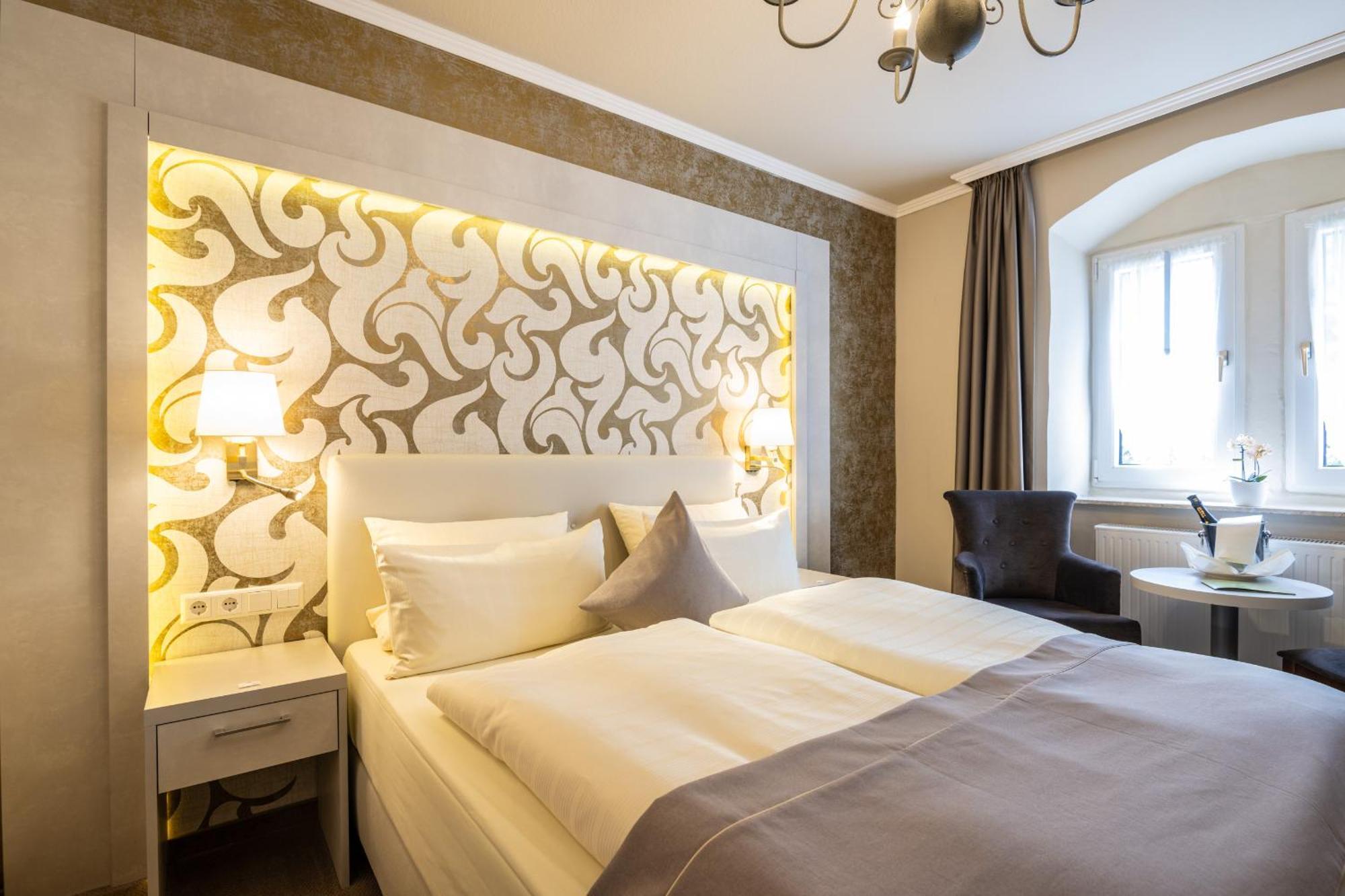 Double Room Castle