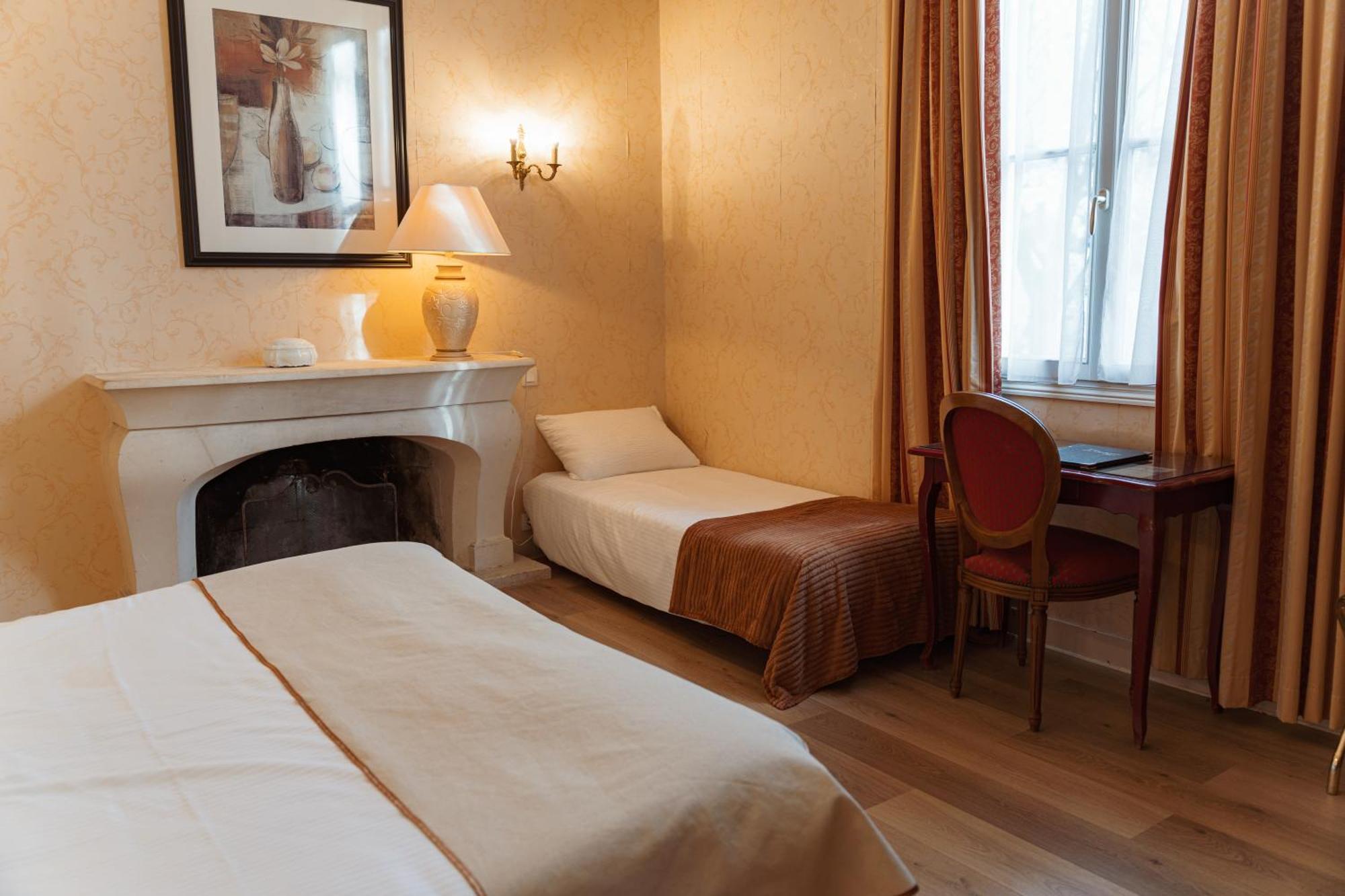 Superior Triple Room