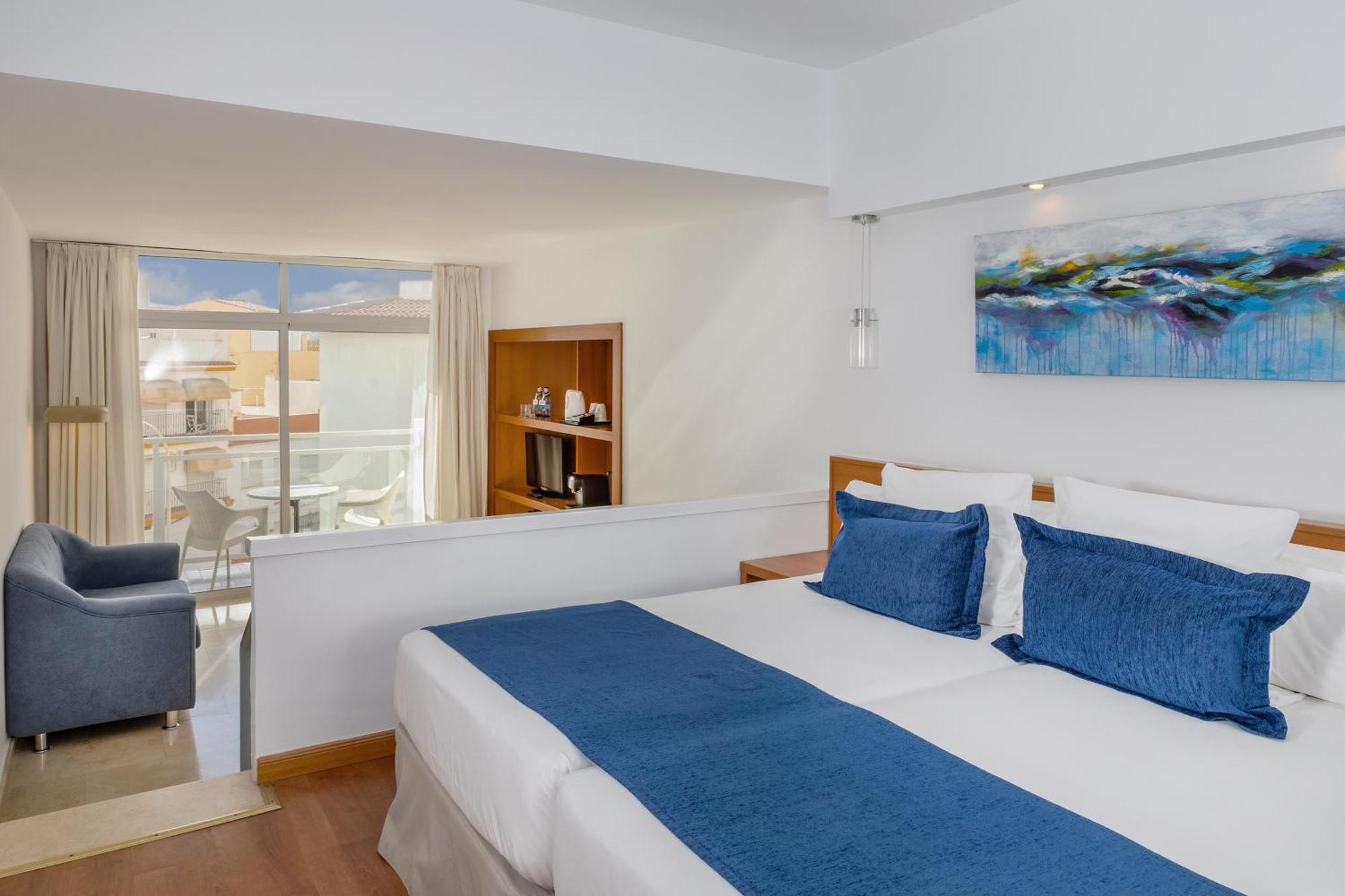 Superior Junior Suite