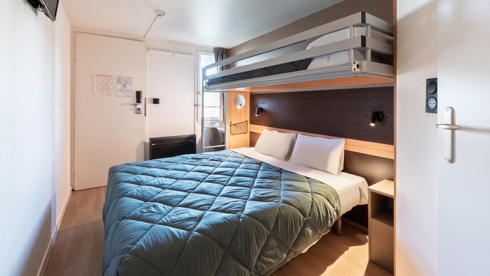 Standard Queen Room One Bunk Bed,1742595451:JPEG