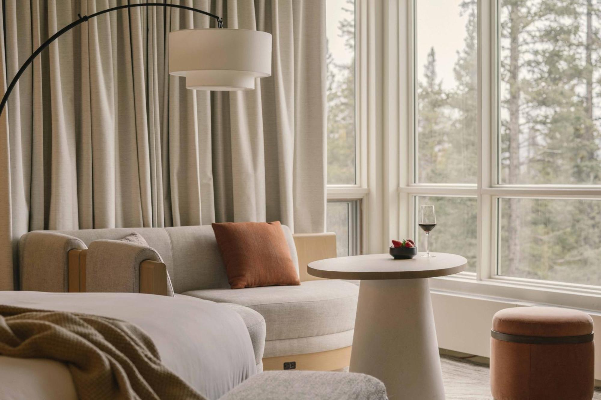 Premium Forest View King Room