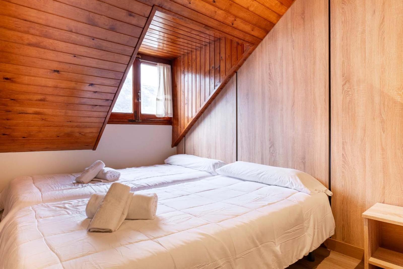 Economy Twin Room