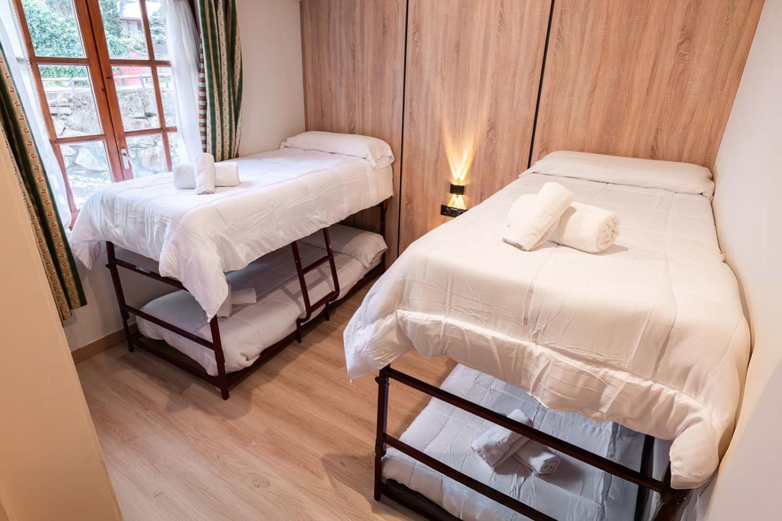 Economy Quadruple Room