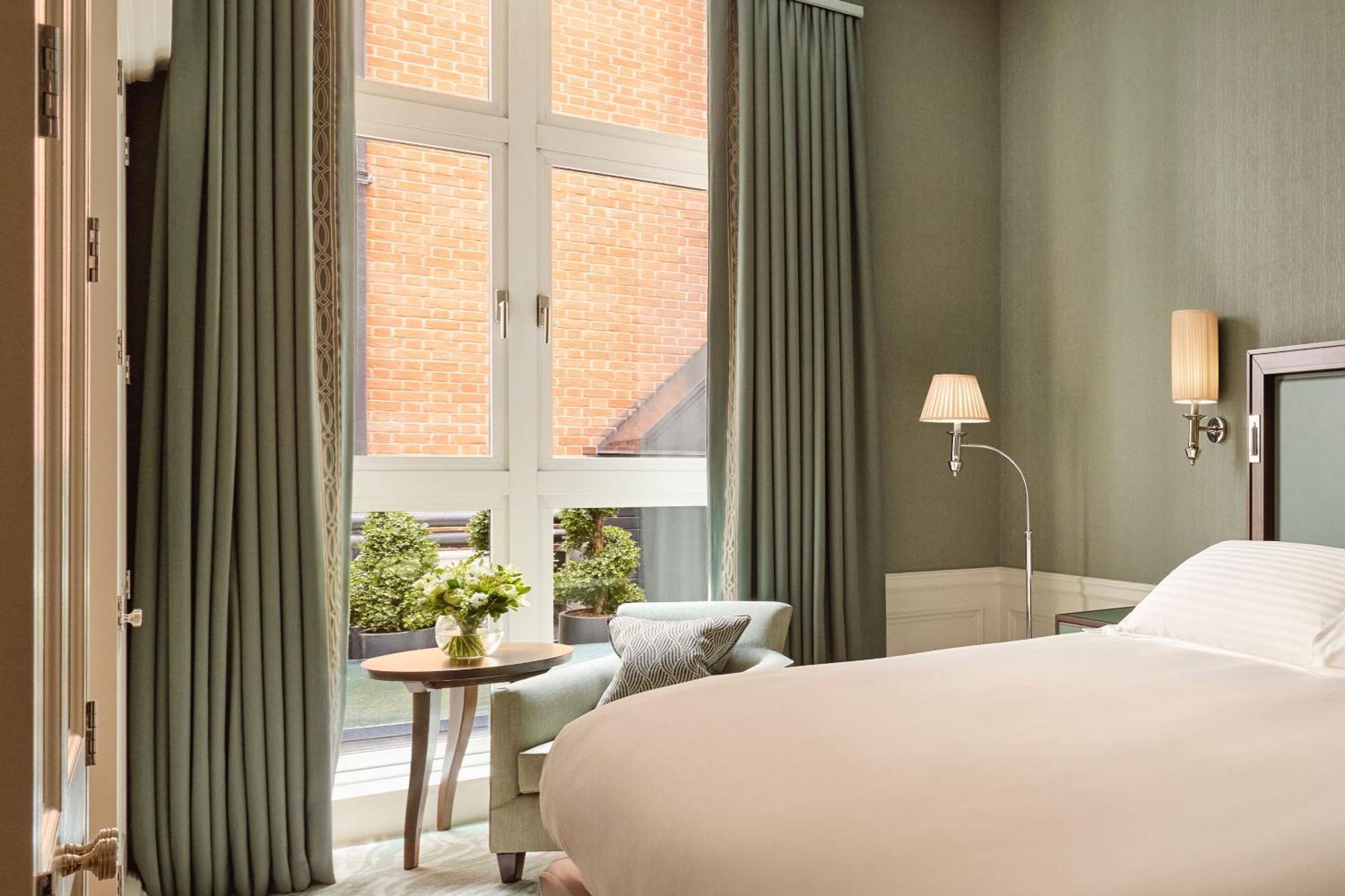 Courtyard Superior Room
