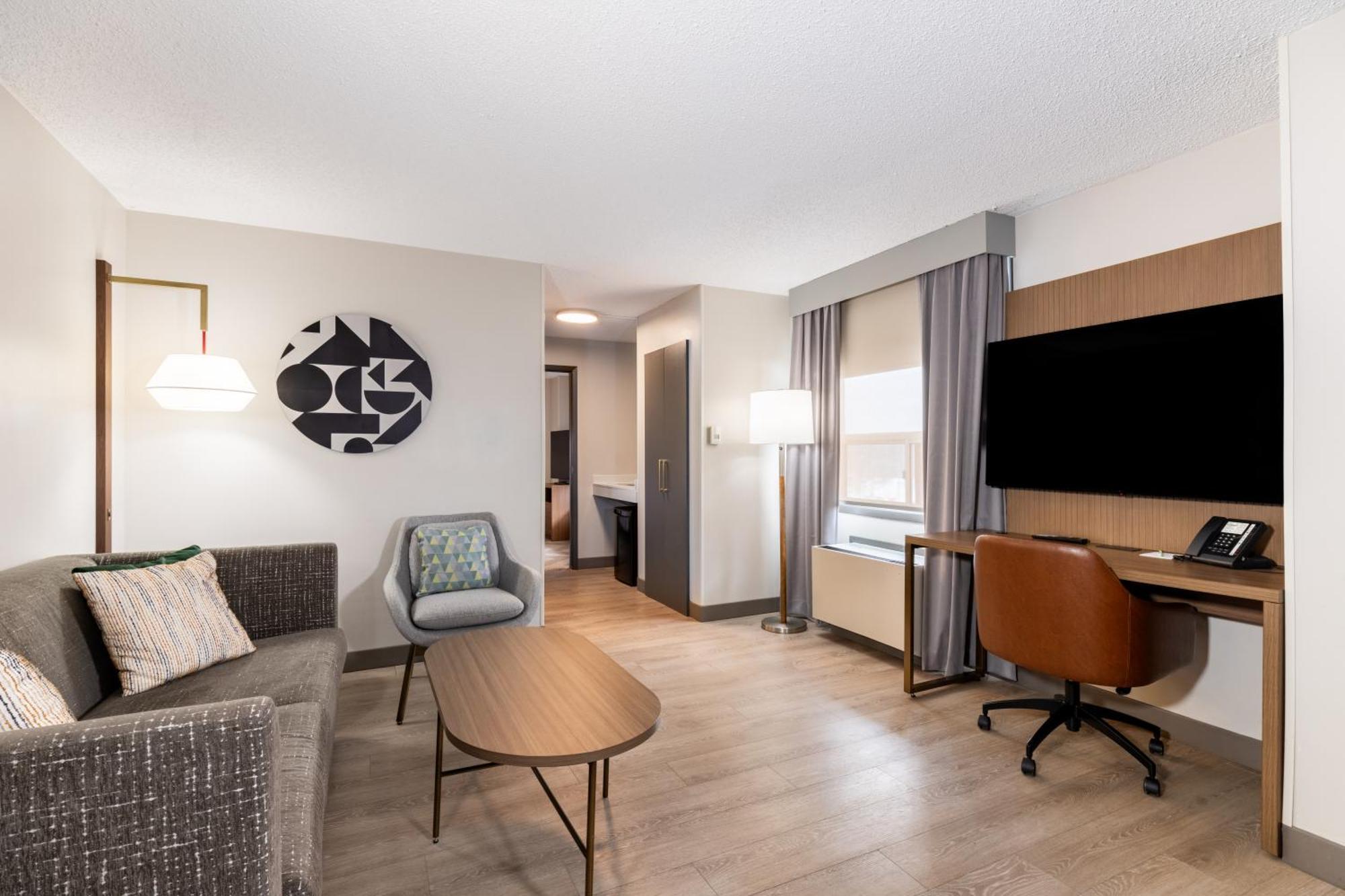 Executive King Suite