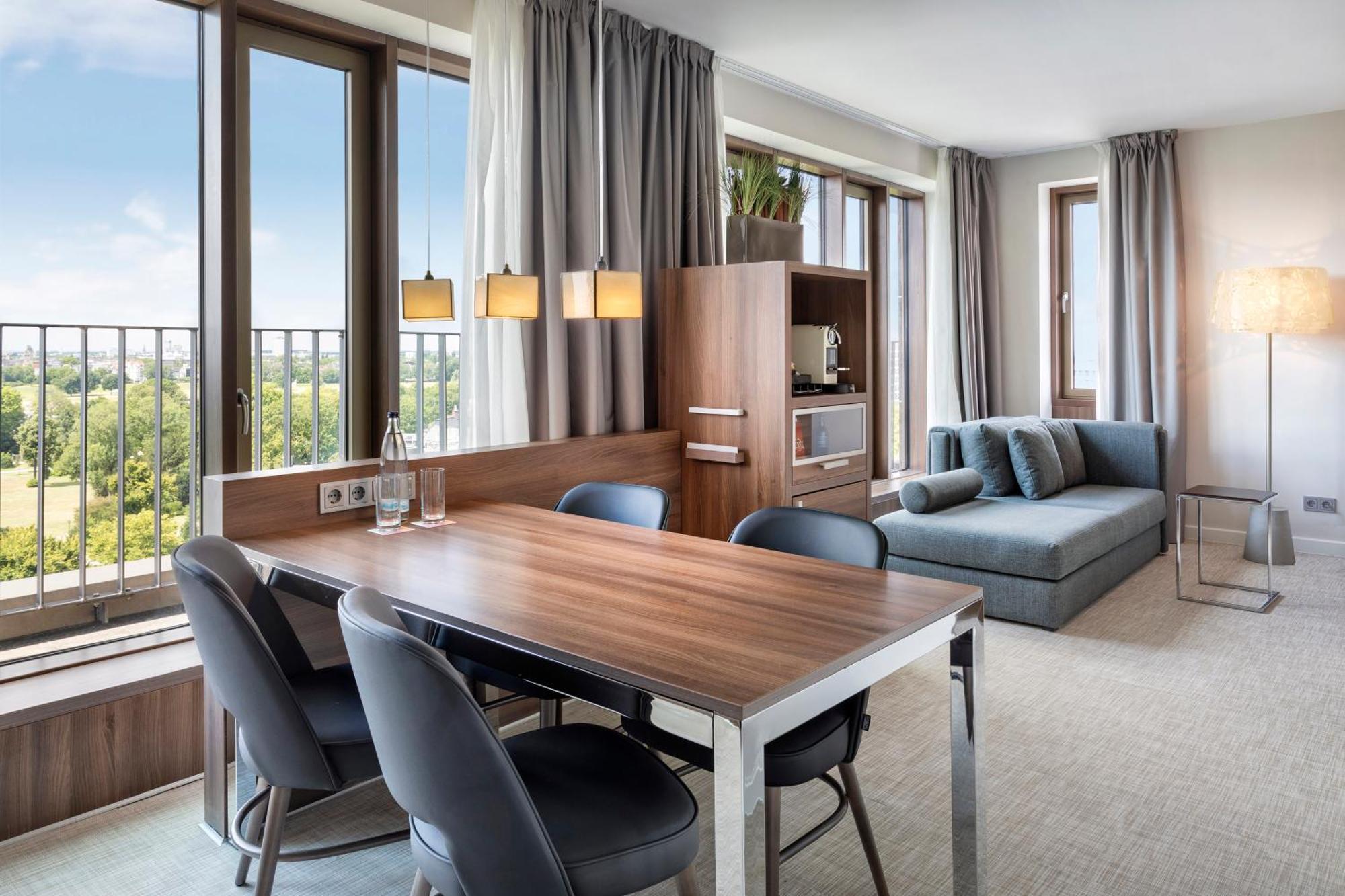 The Level Executive Suite,1742648436:JPEG