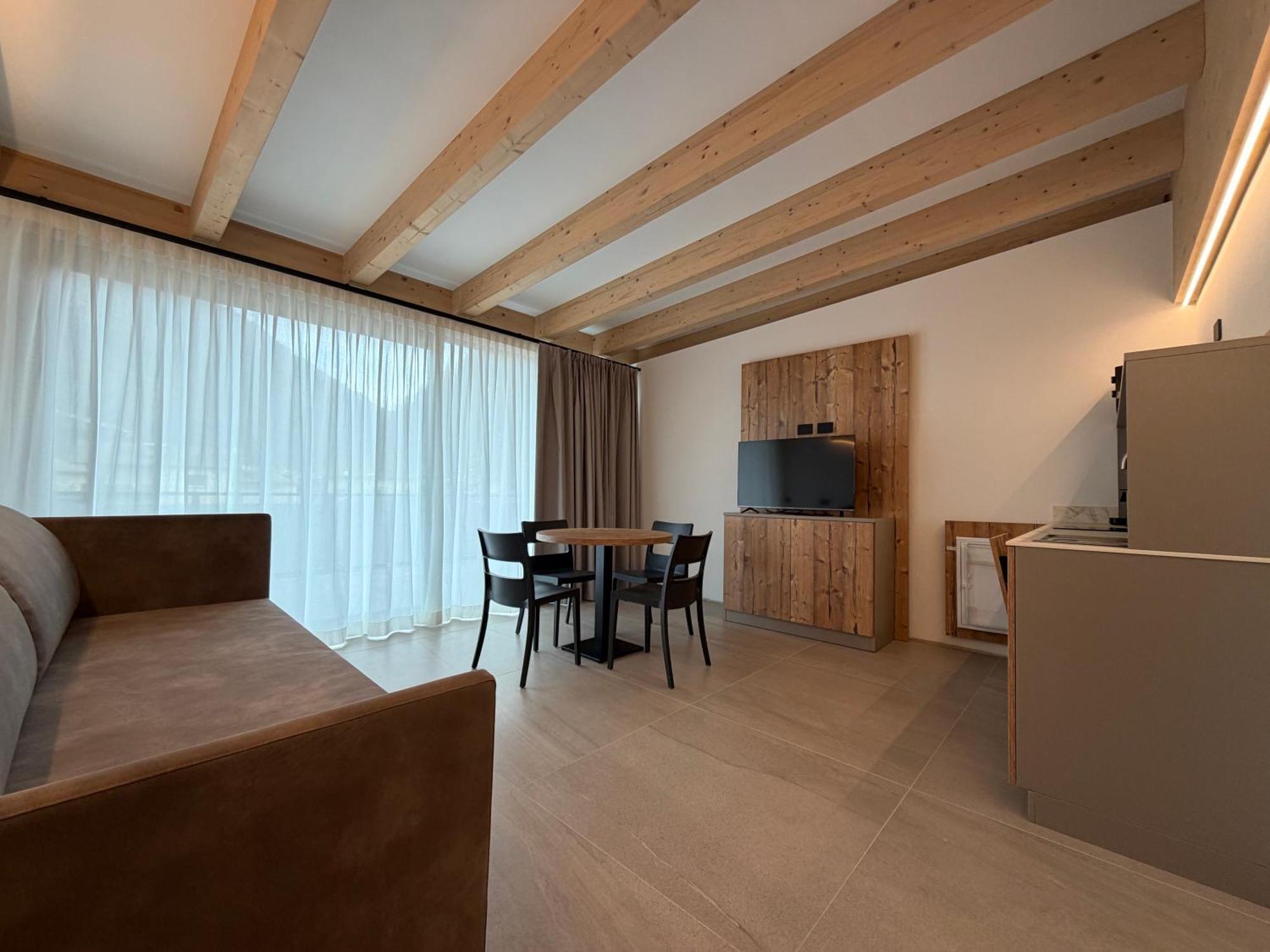 One-Bedroom Apartment Terrace
