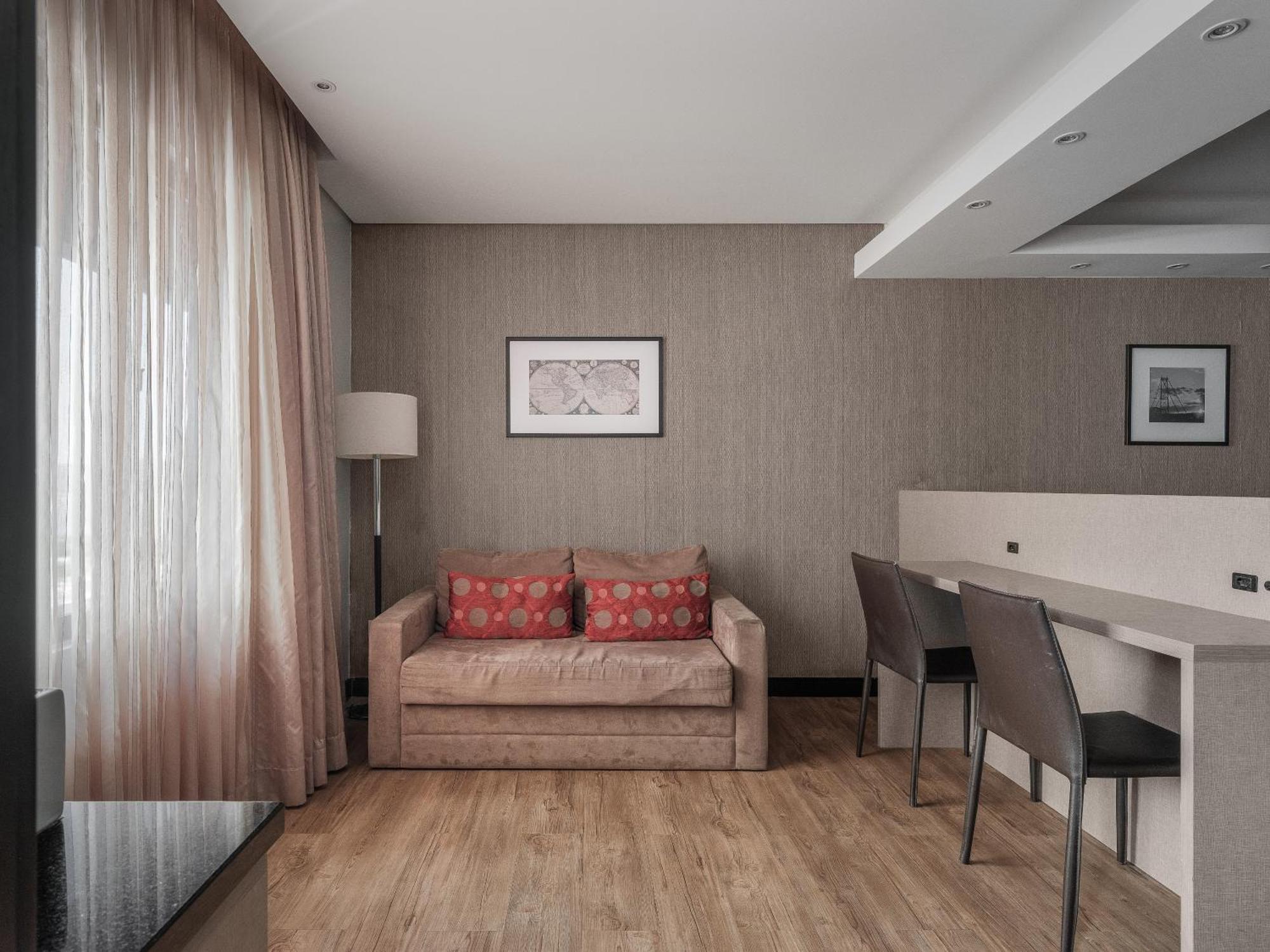 Premium Suite Double bed