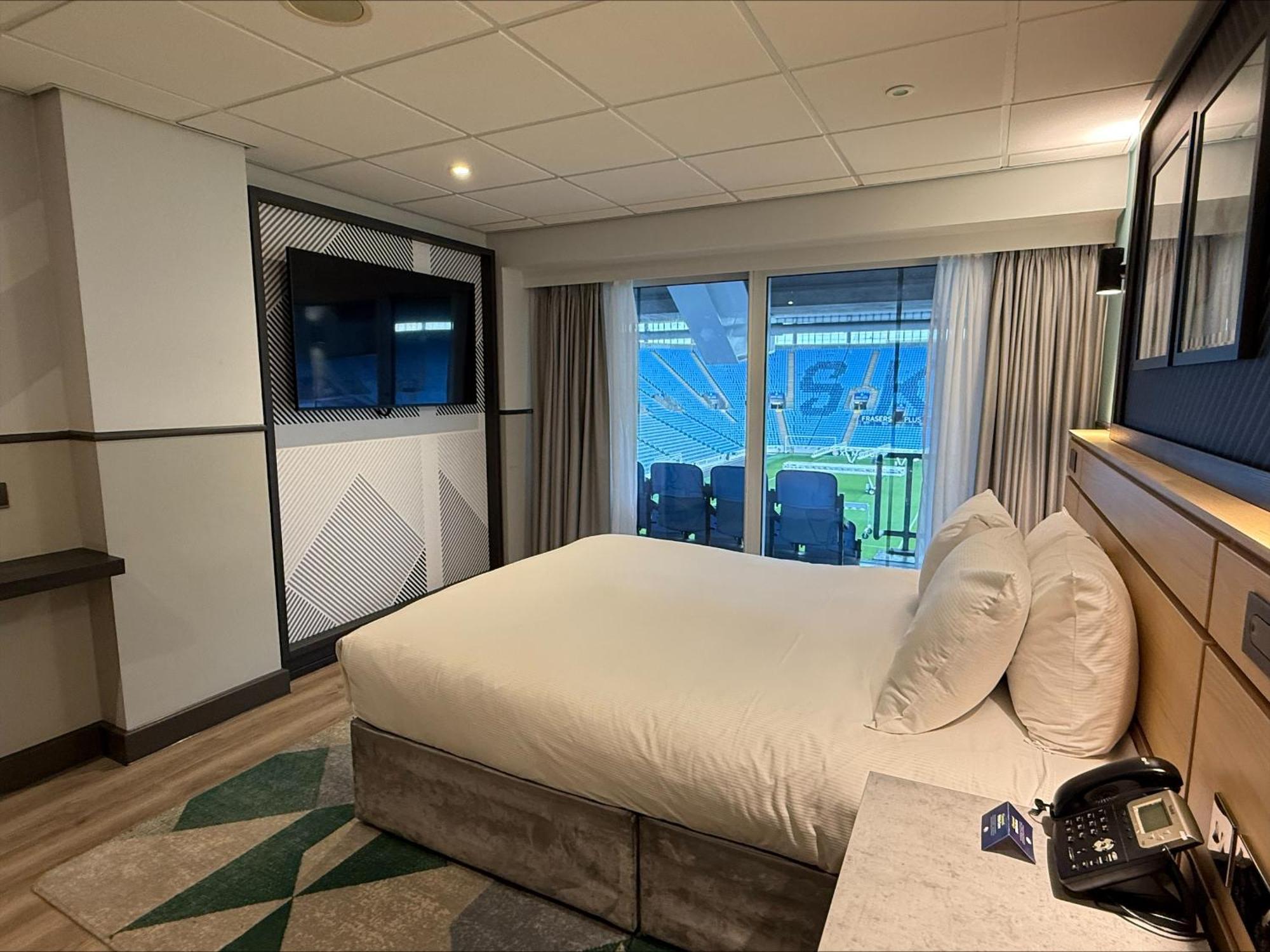 Queen Guest Room Pitch View