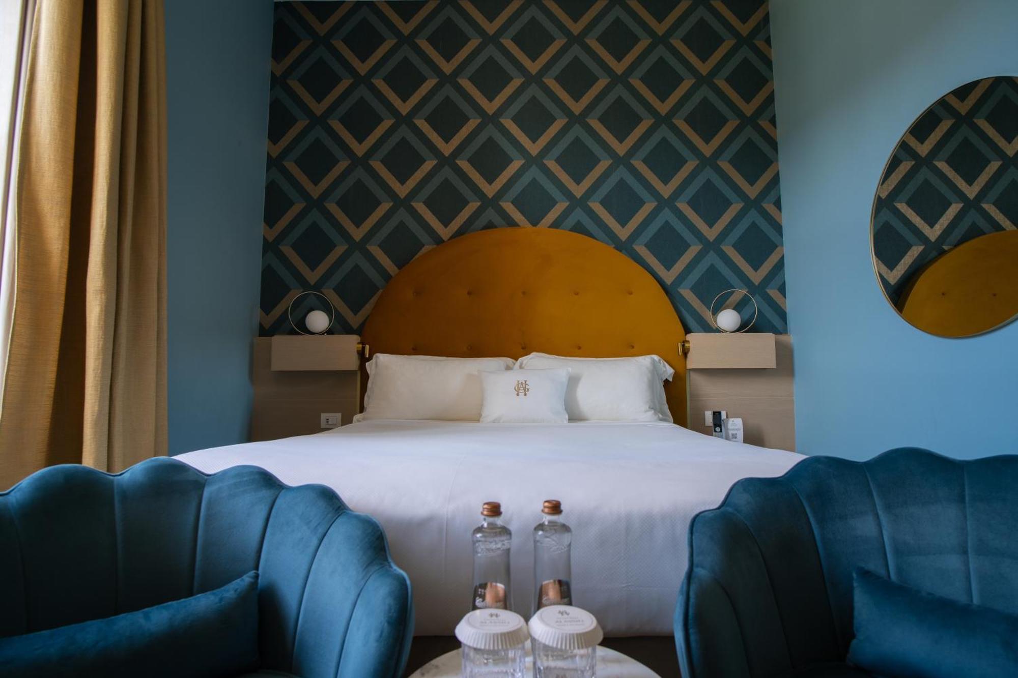 Superior Double or Twin Room Mountain View