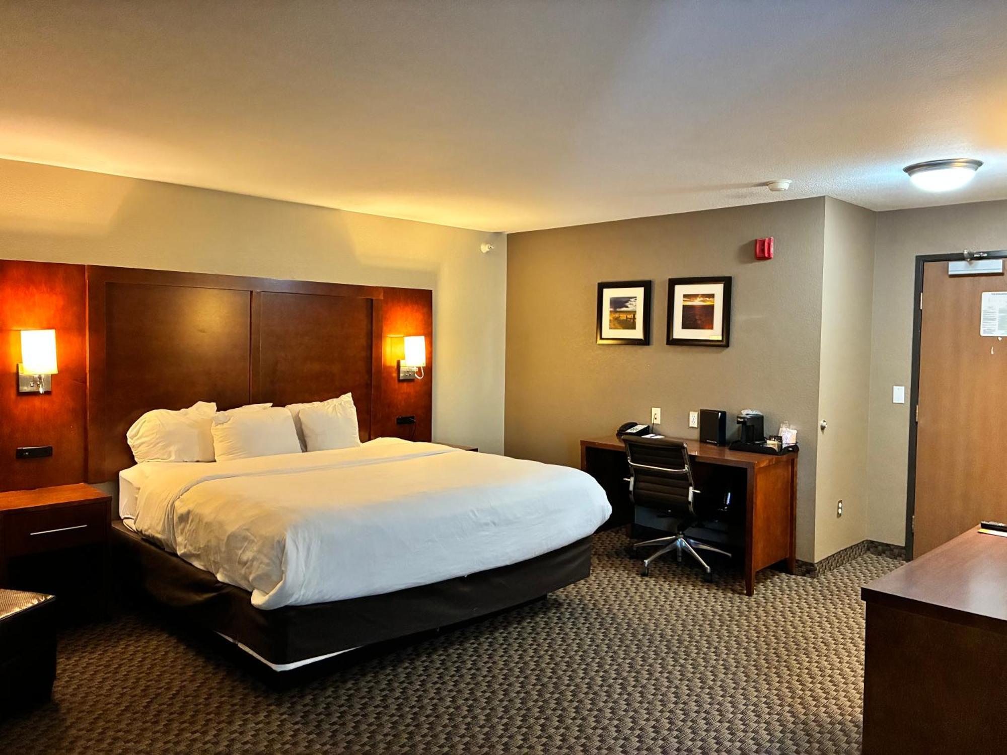 Superior King Room Non-Smoking