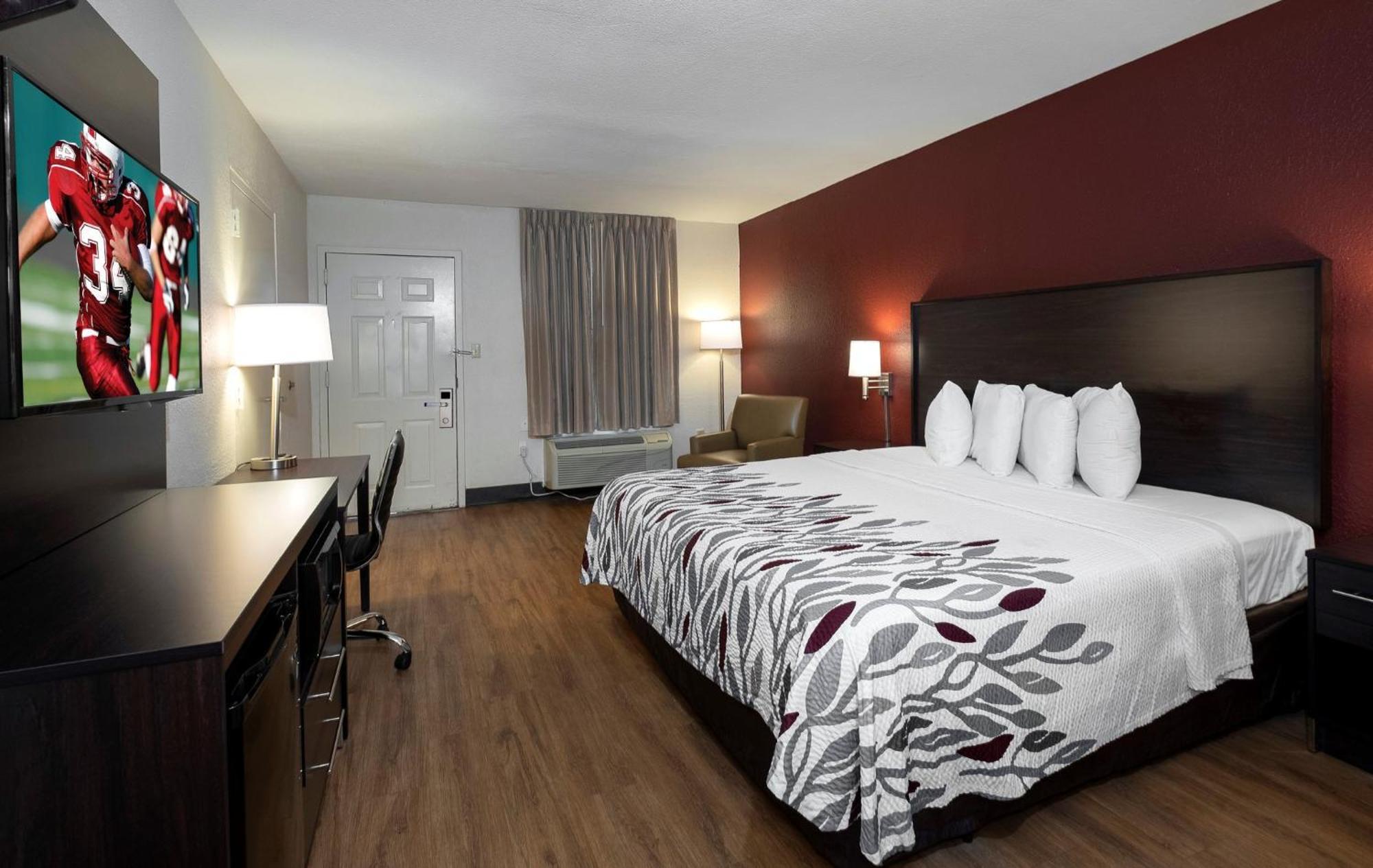 Superior King Room Disability Access Non-Smoking